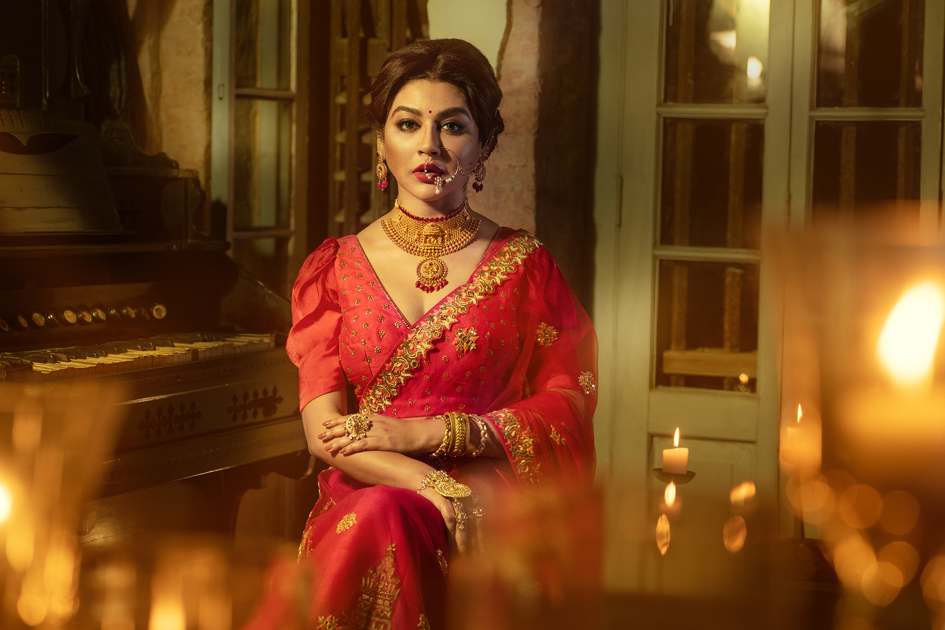 Campaign shoot by saswata raha with jaya Ahsan for Senco Gold Dsignia collection jewellery at Bawali Rajbari Kolkata 