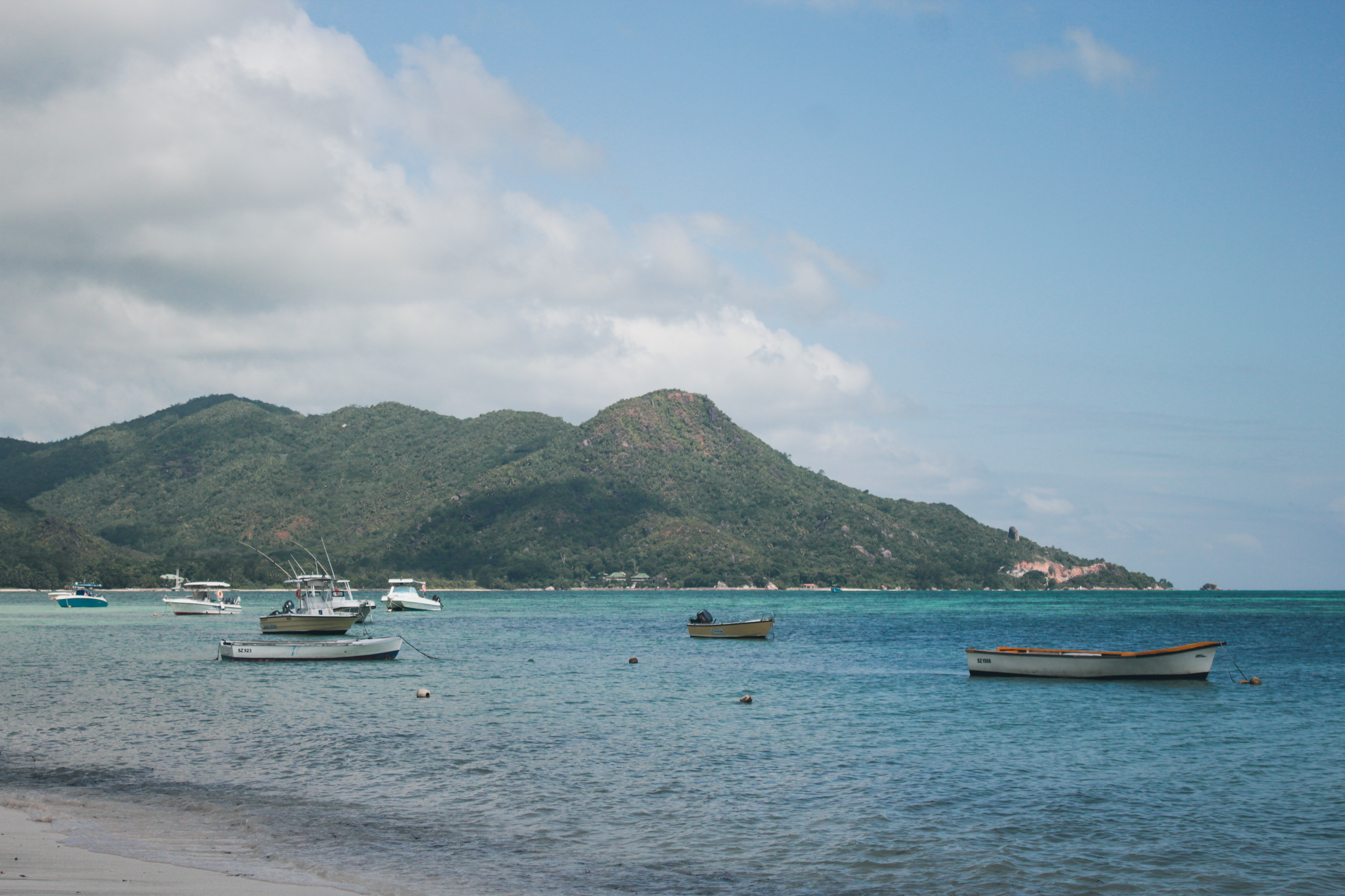 The breathtaking view of Praslin, in Seychelles!