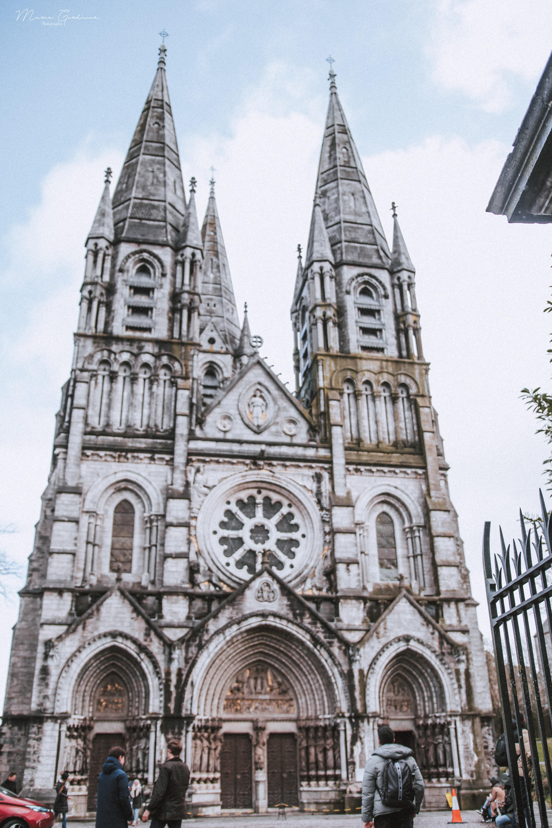 The beautiful Saint Fin Barre's Cathedral in Cork. 