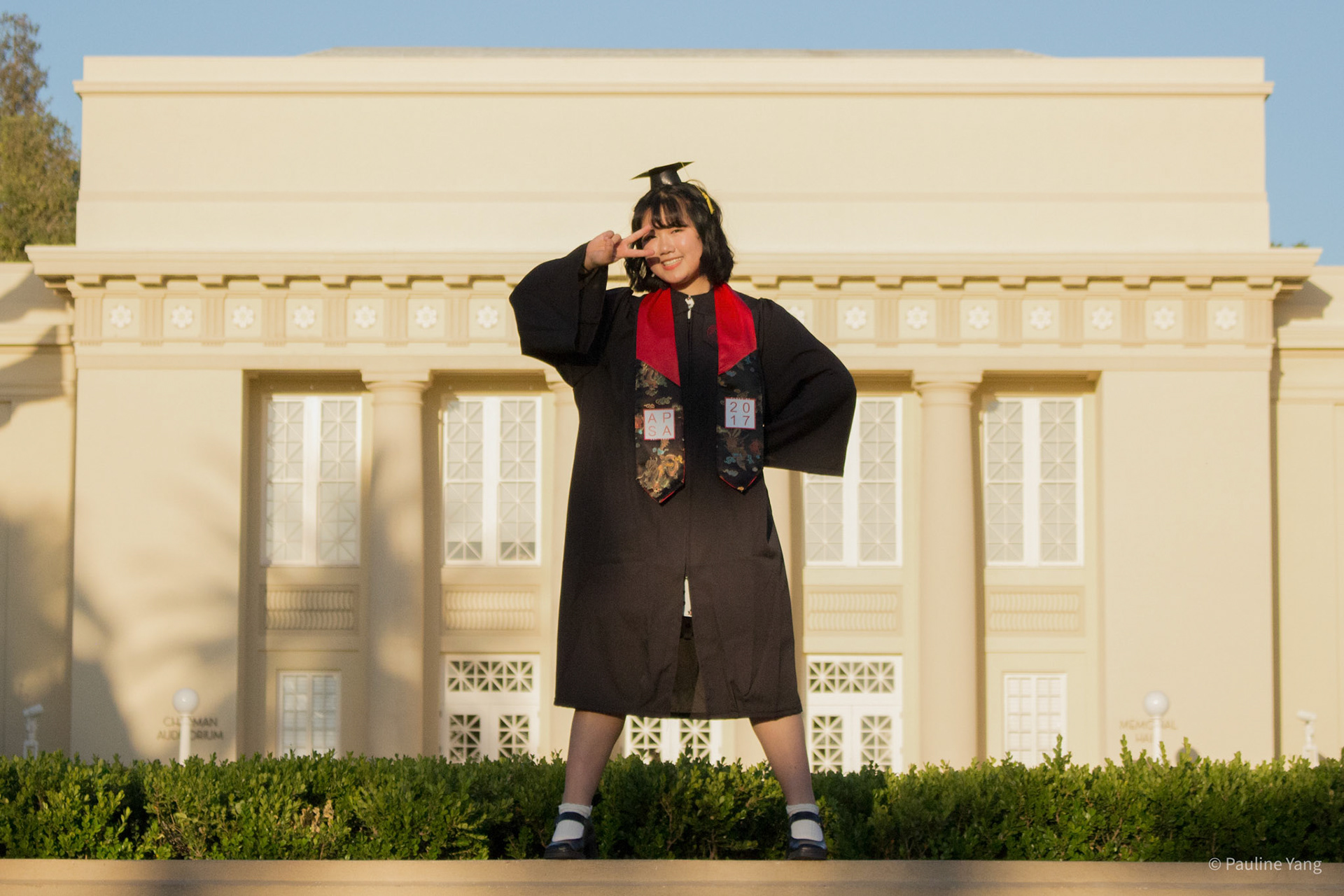 group graduation photoshoot