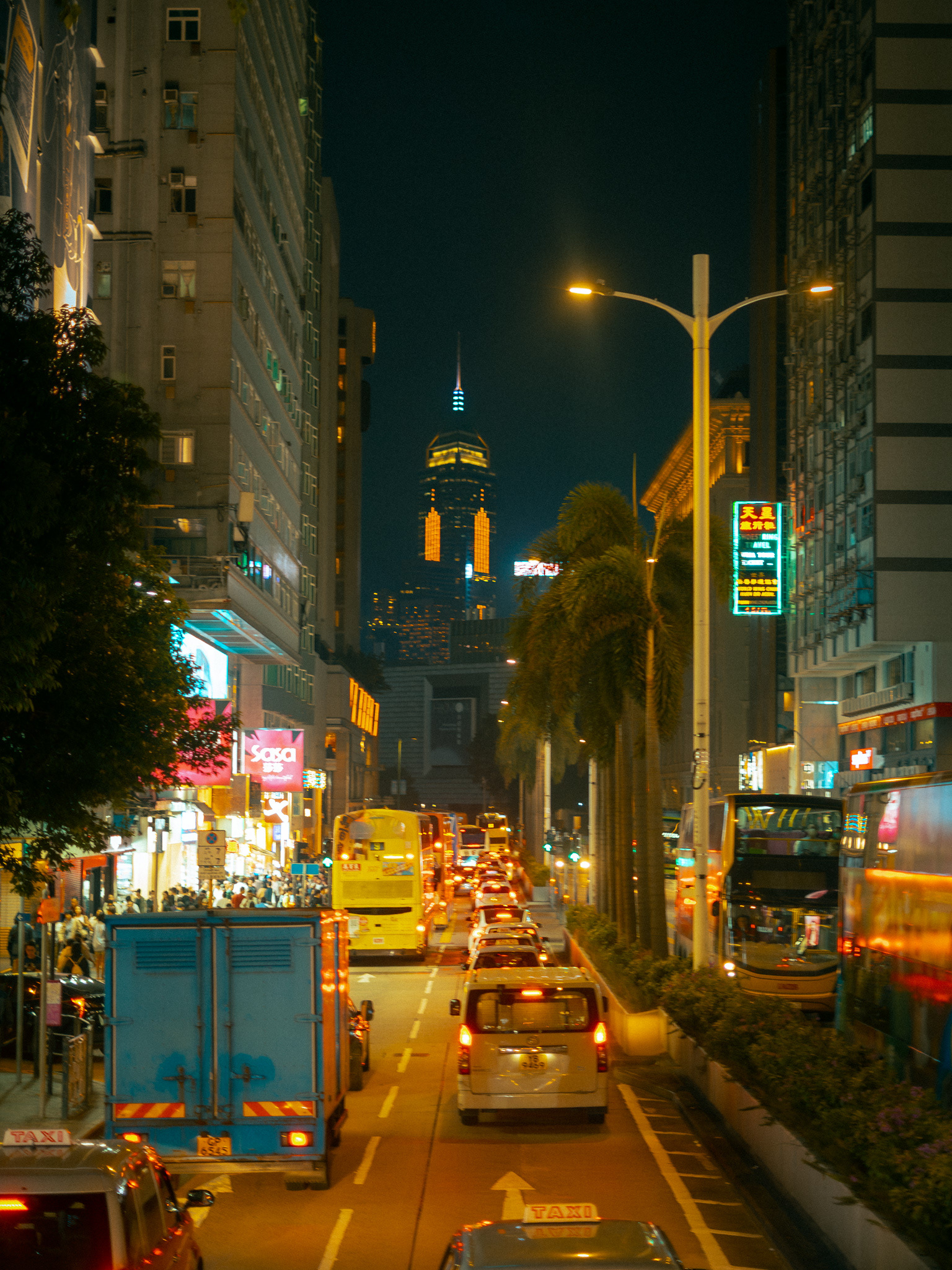 nathan road, hongkong, 2025