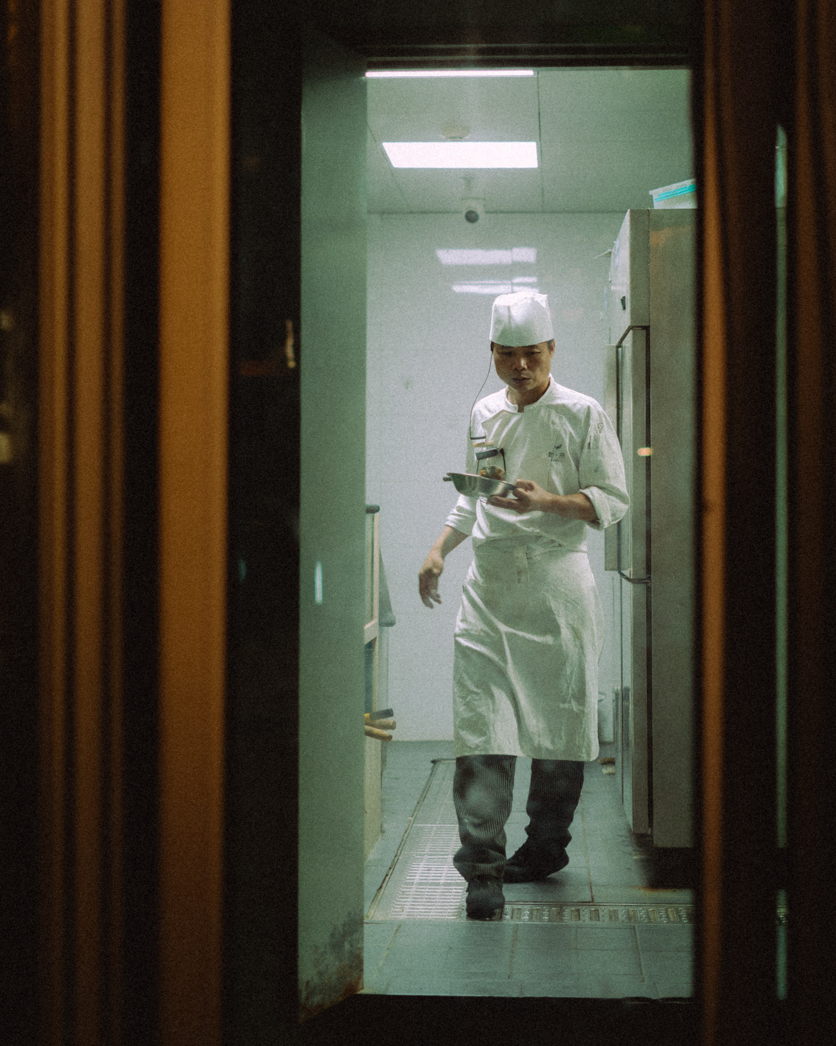 koch in türrahmen, shanghai, 2025