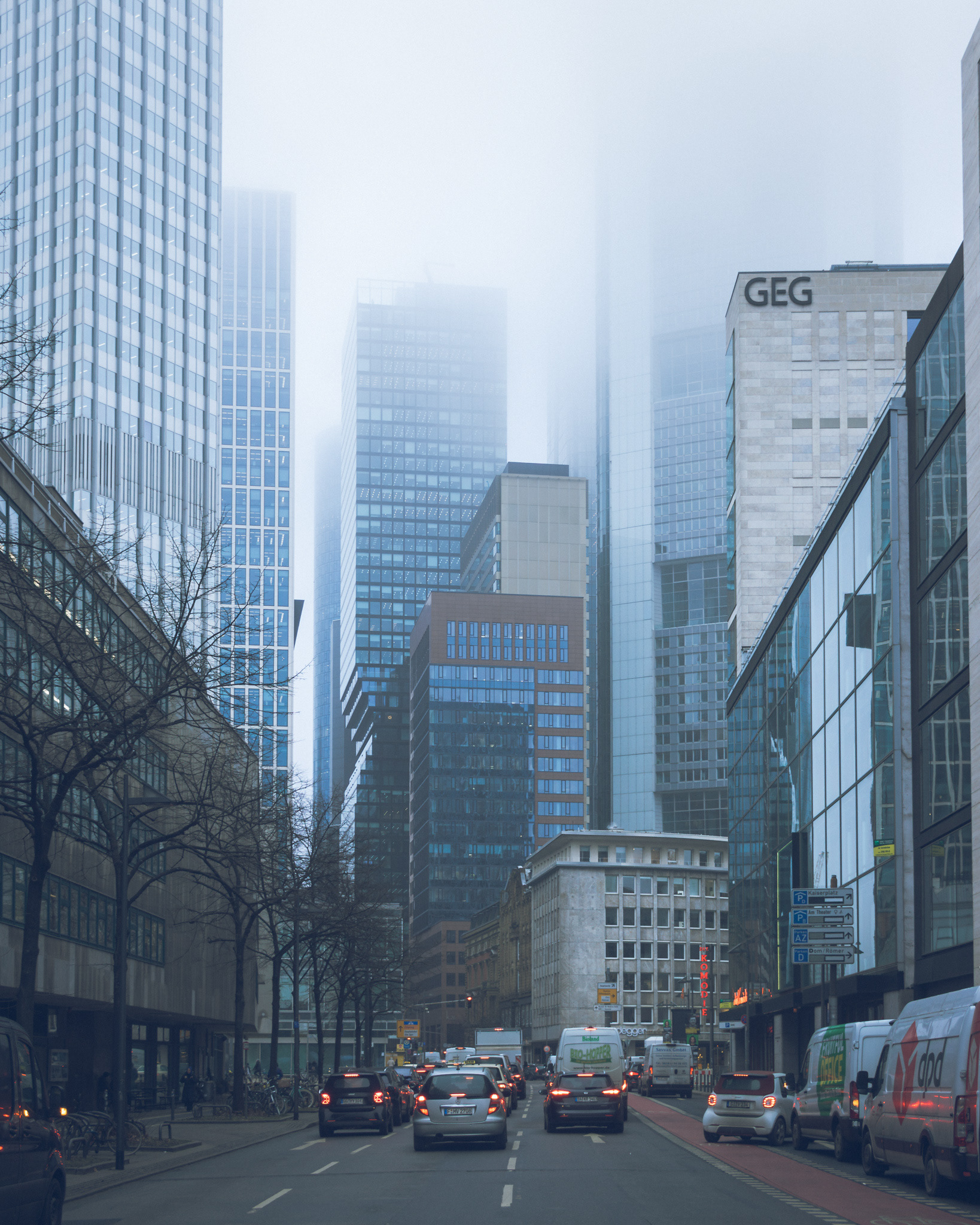 skyline, frankfurt, street photography, tobias störmer