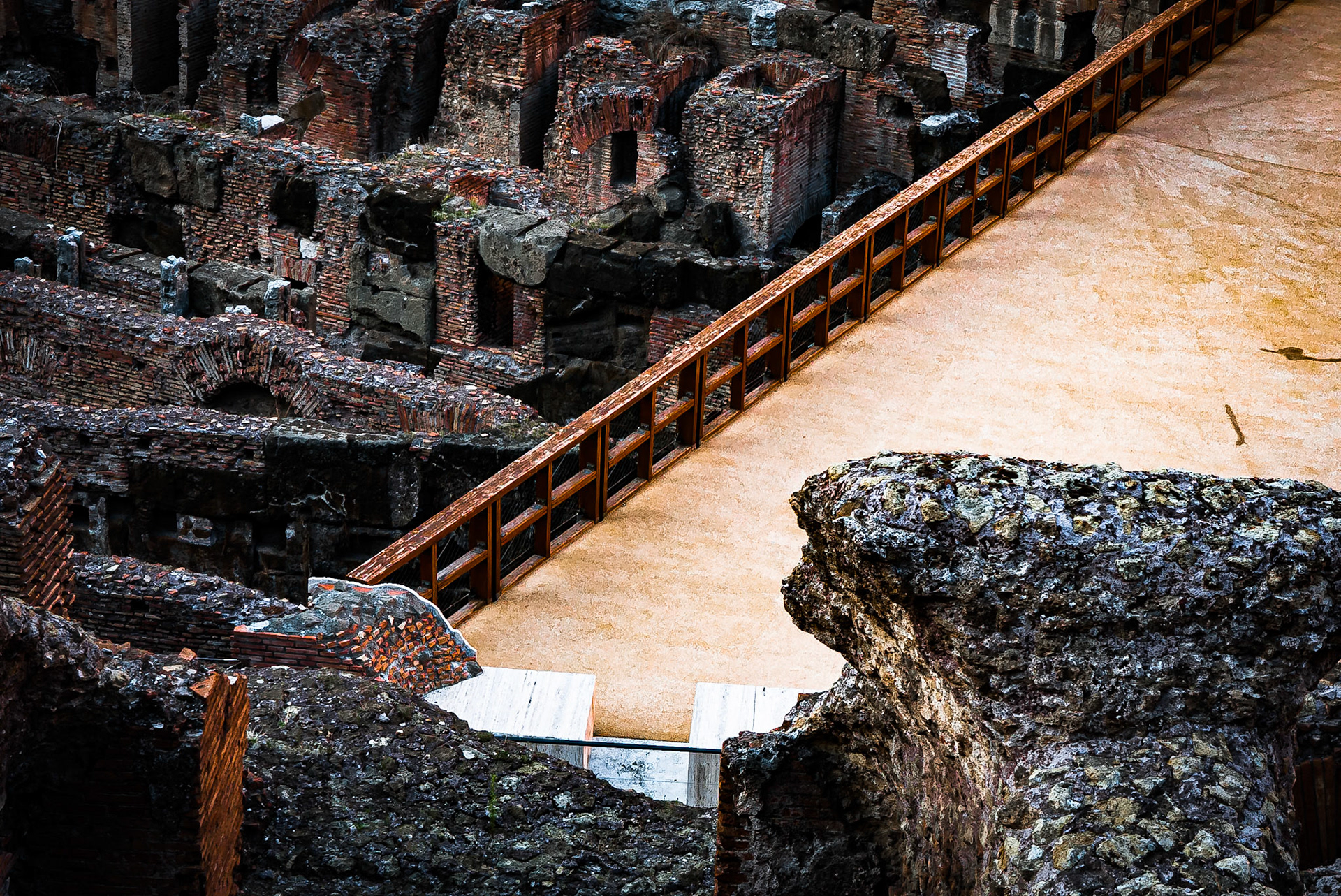 Colosseum Layers