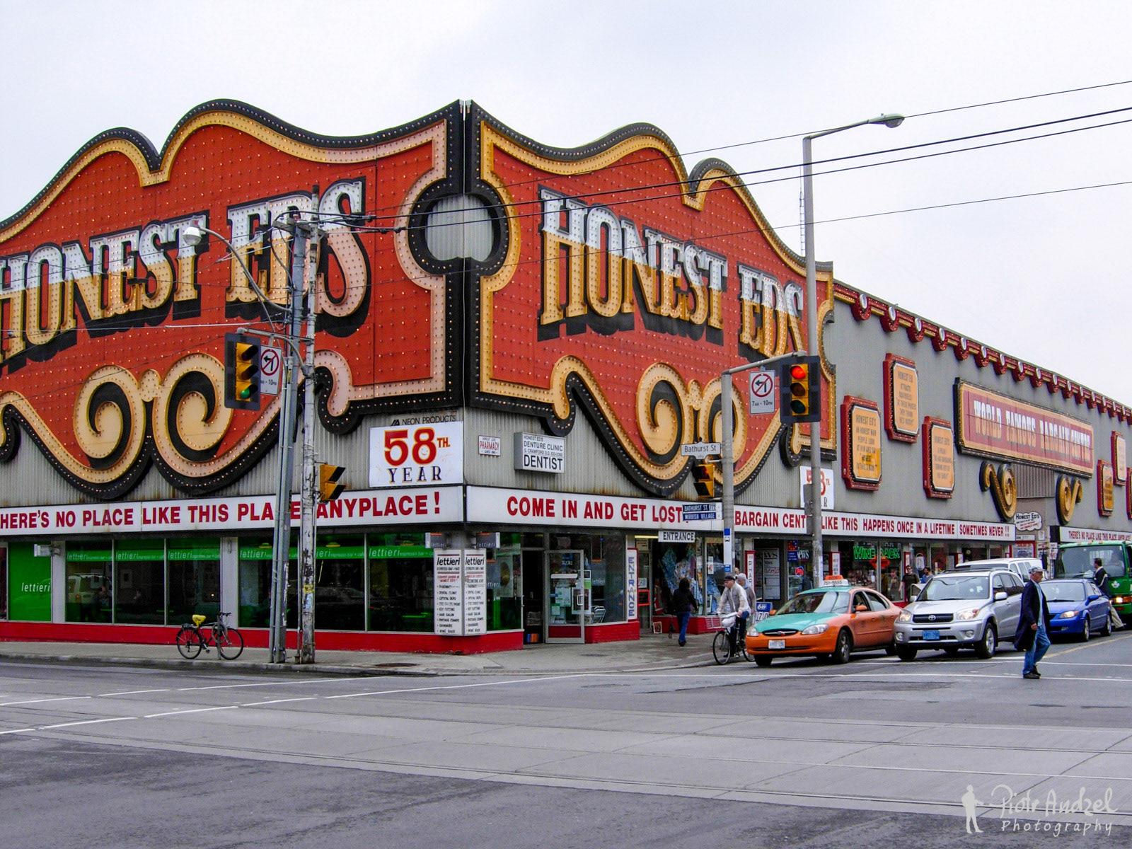 Honest Eds