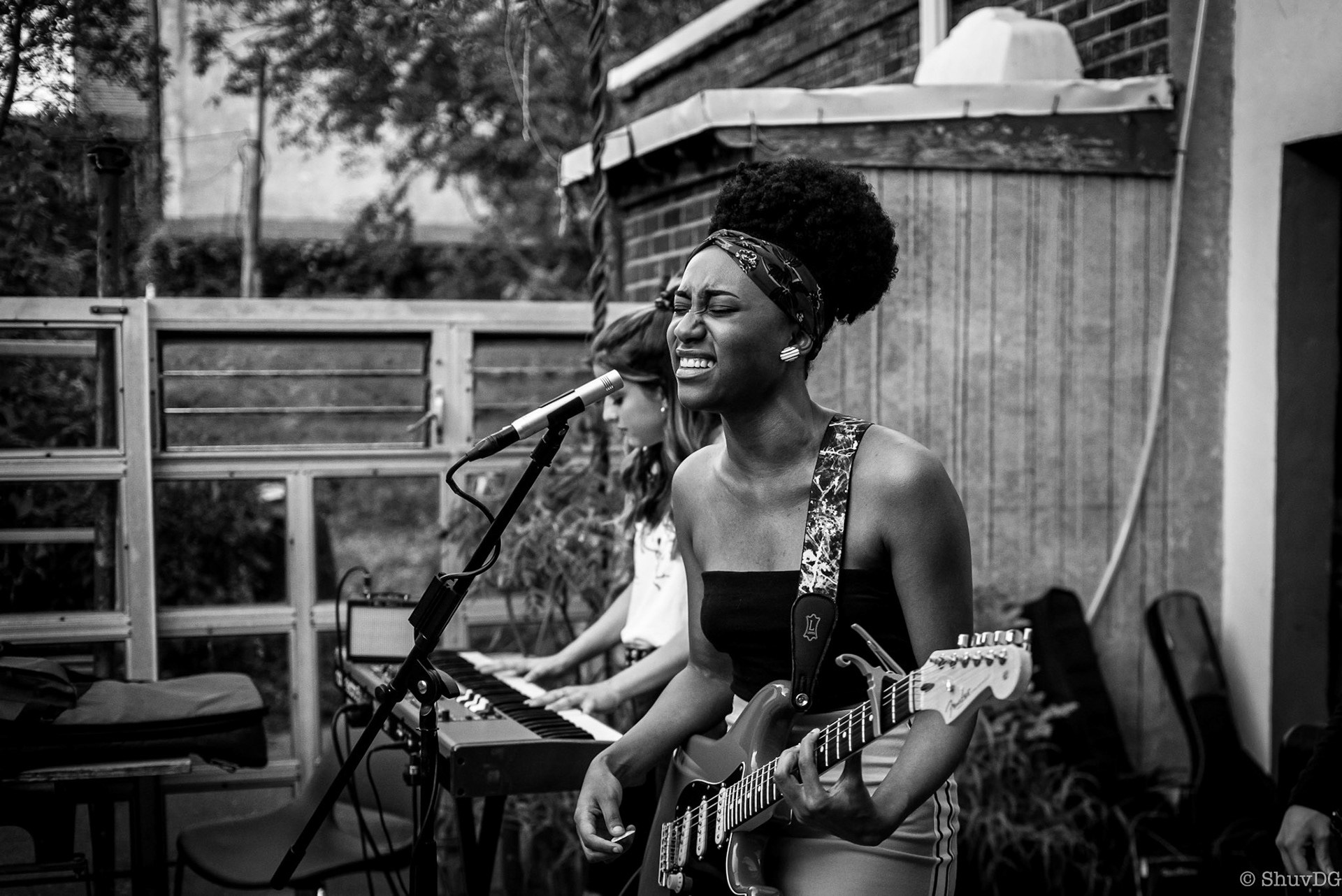 @charliebellemusic