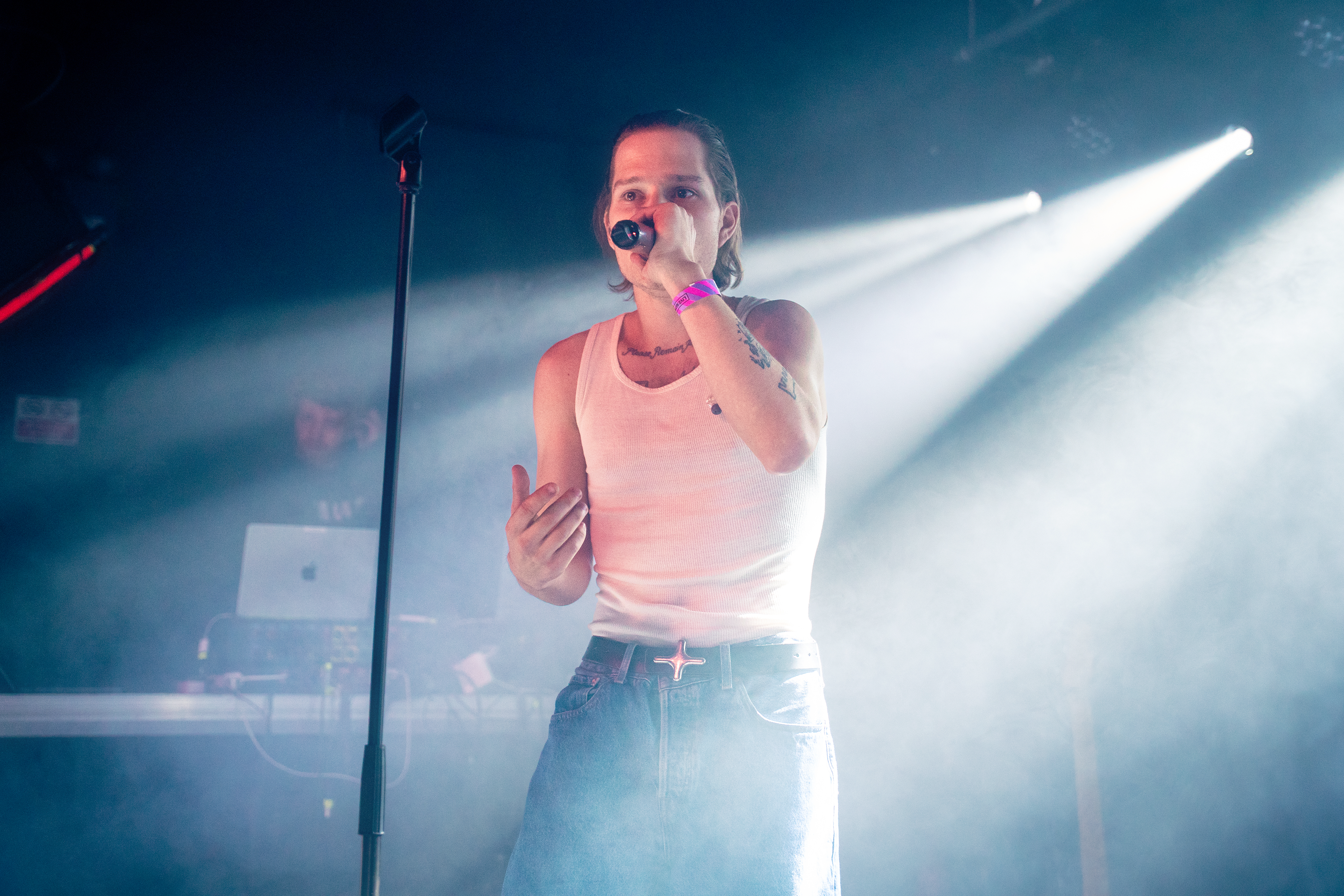 Wyatt Woodley performing live at Oslo Hackney in London