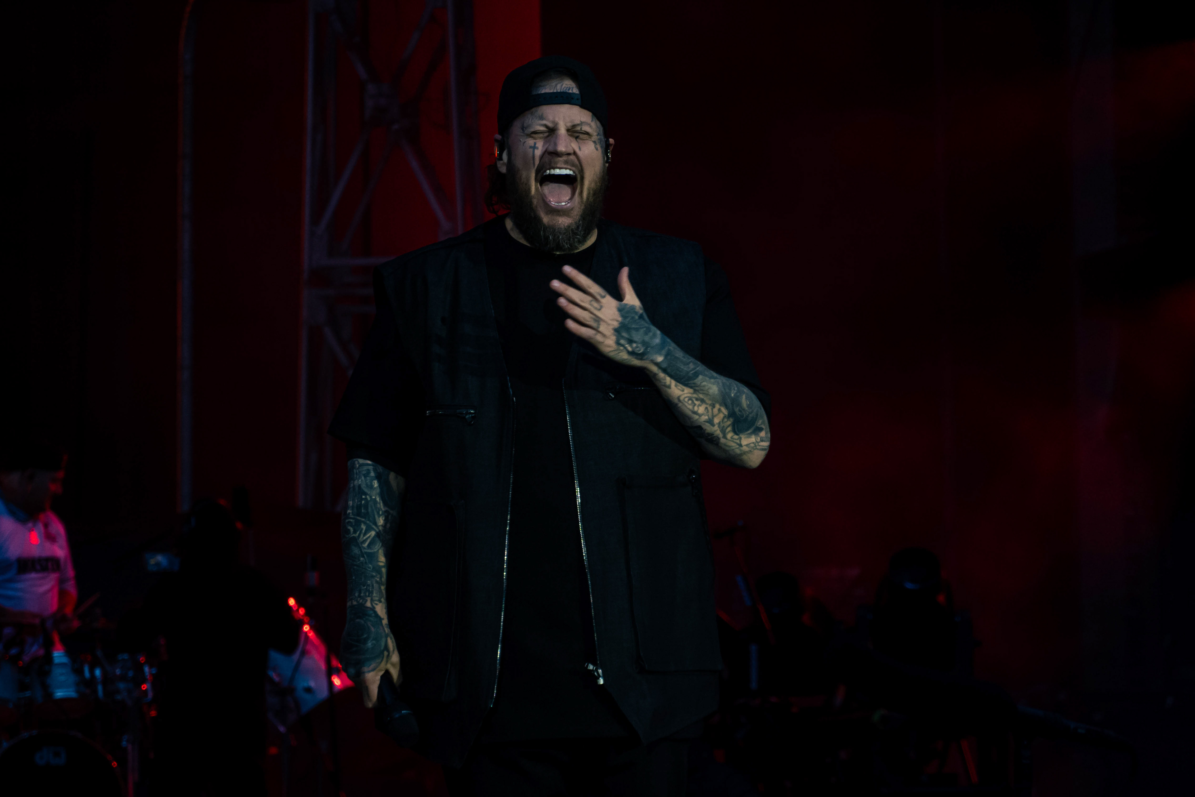 Jelly Roll performing at Tottenham stadium London opening for Post Malone – concert photography by Riot Visuals