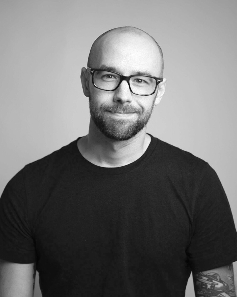 A portait of Ben Winans, the artist.