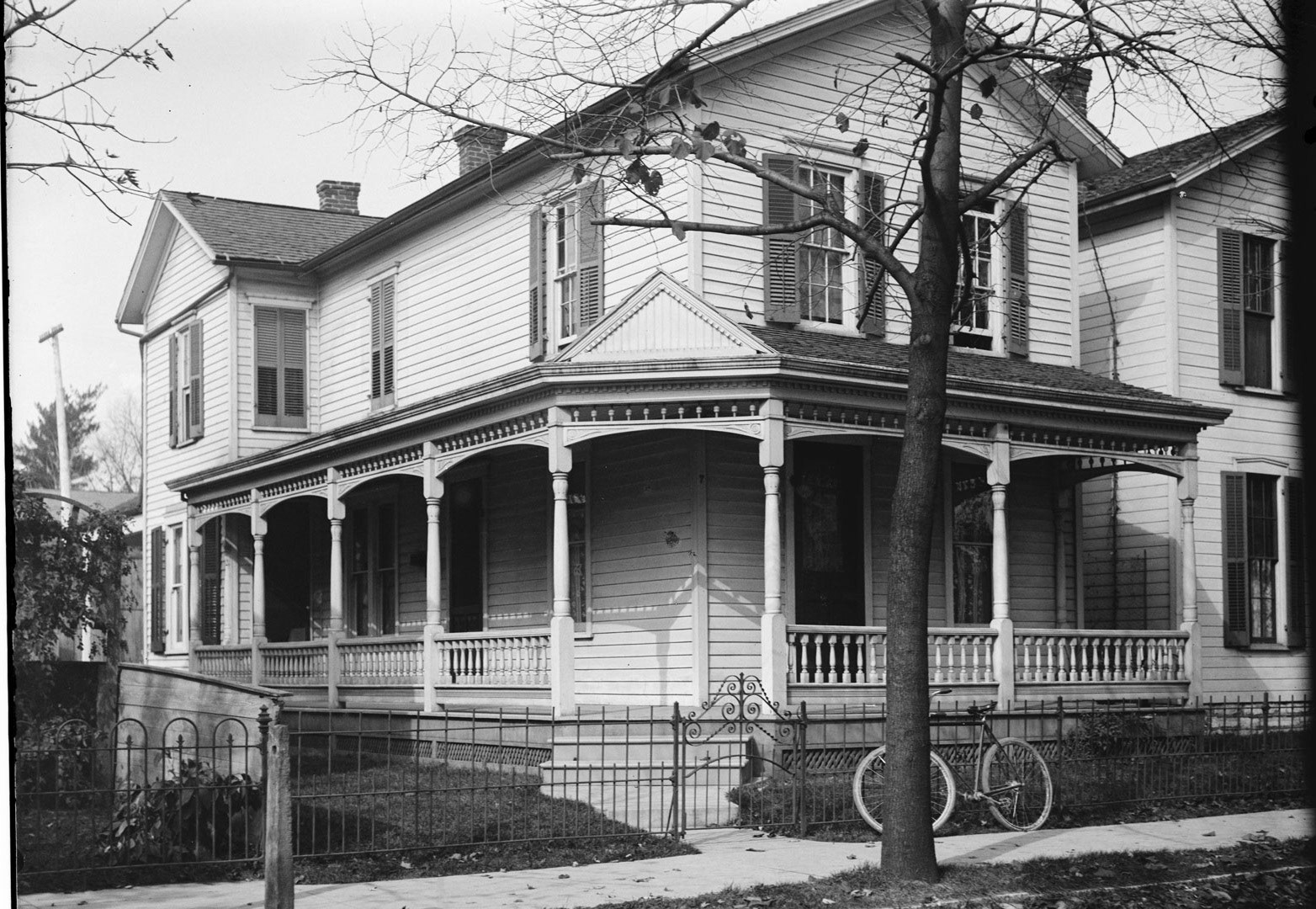 Front view of 7 Hawthorn Street, the Wright Brothers home, about 1900, Dayton, Ohio.