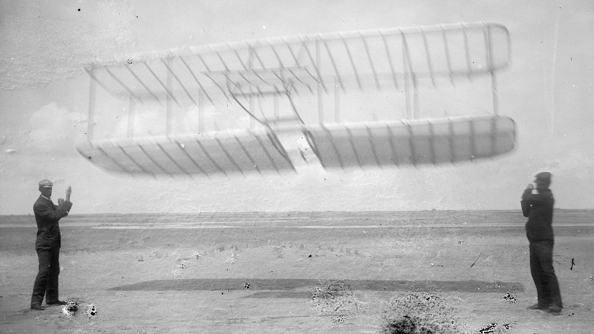 1901 Wright glider flown as kite, Wilbur at left, Orville at right; Kitty Hawk, North Carolina.