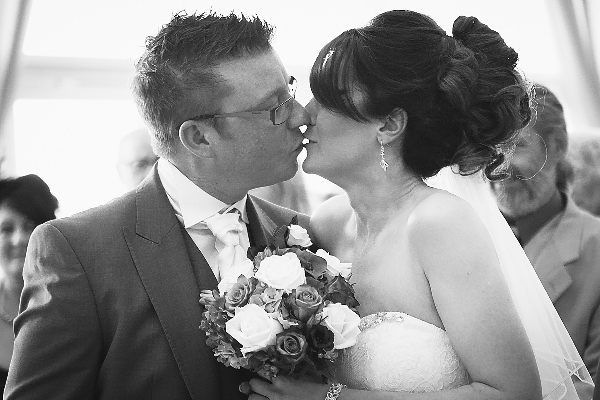 The Wedding Editorial // High-Fashion Celebration Curation.