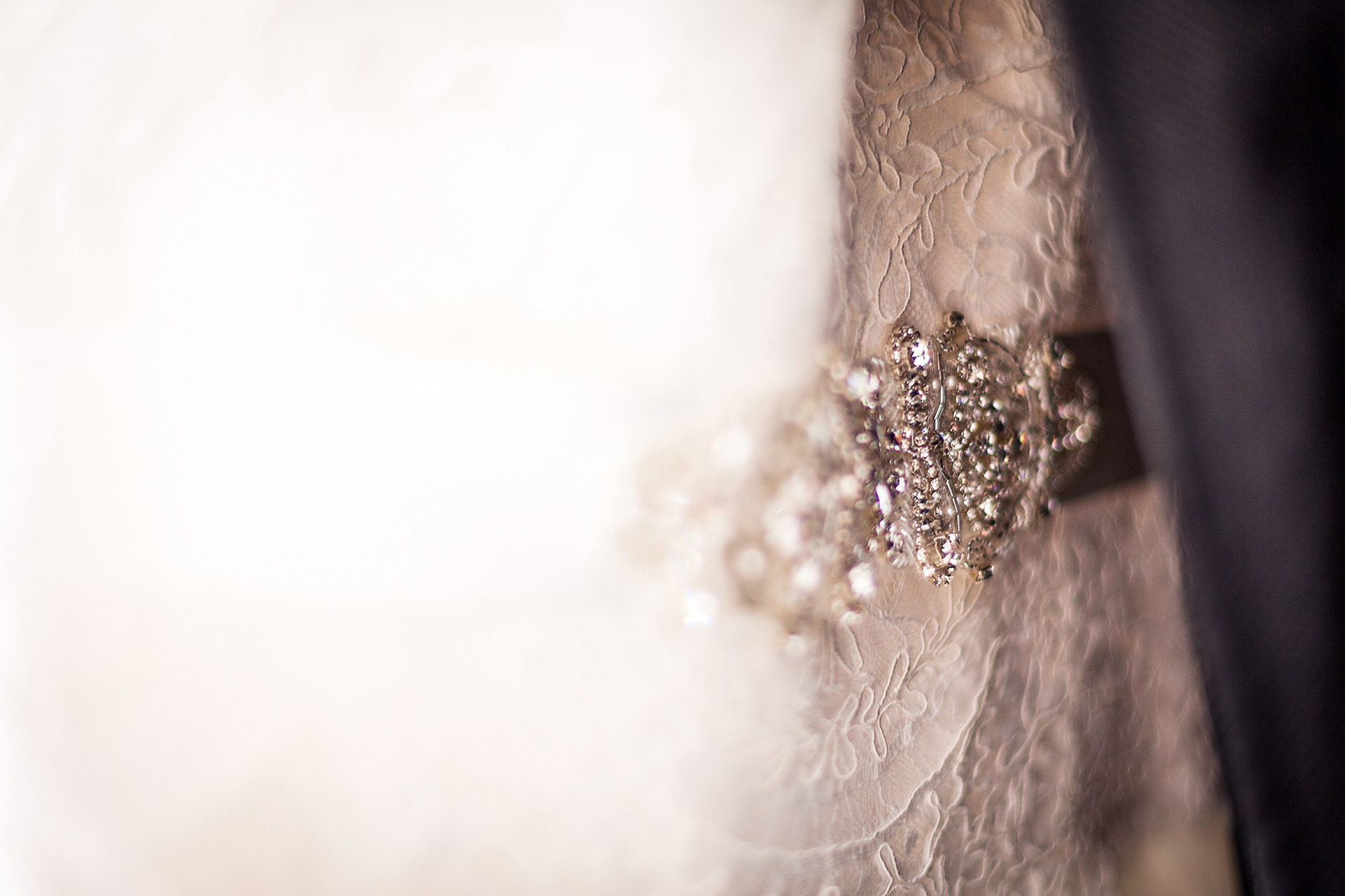 The Wedding Editorial // High-Fashion Celebration Curation.