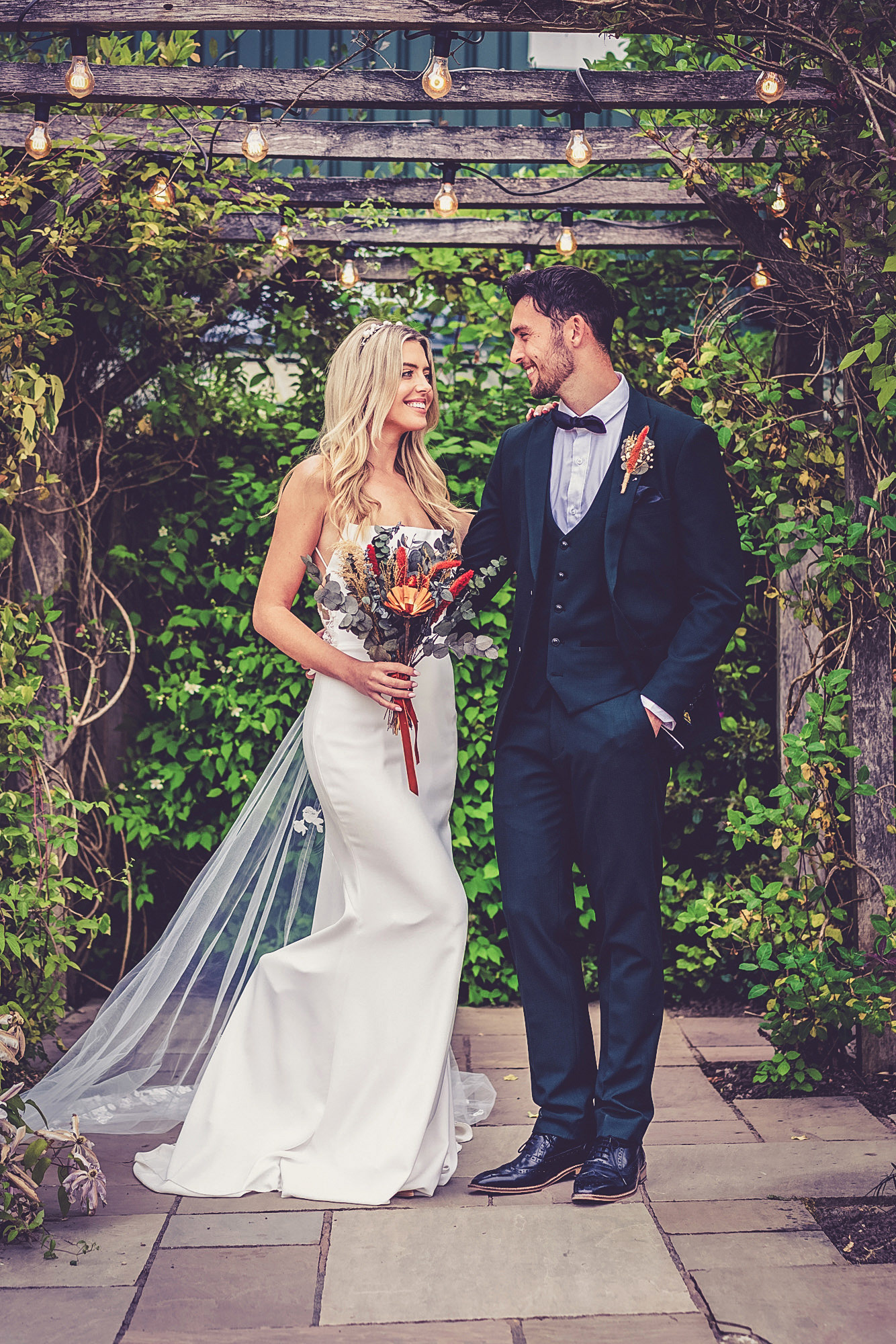 The Wedding Editorial // High-Fashion Celebration Curation.