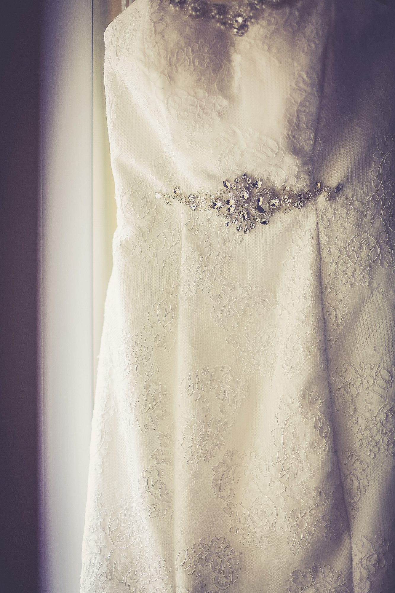 The Wedding Editorial // High-Fashion Celebration Curation.