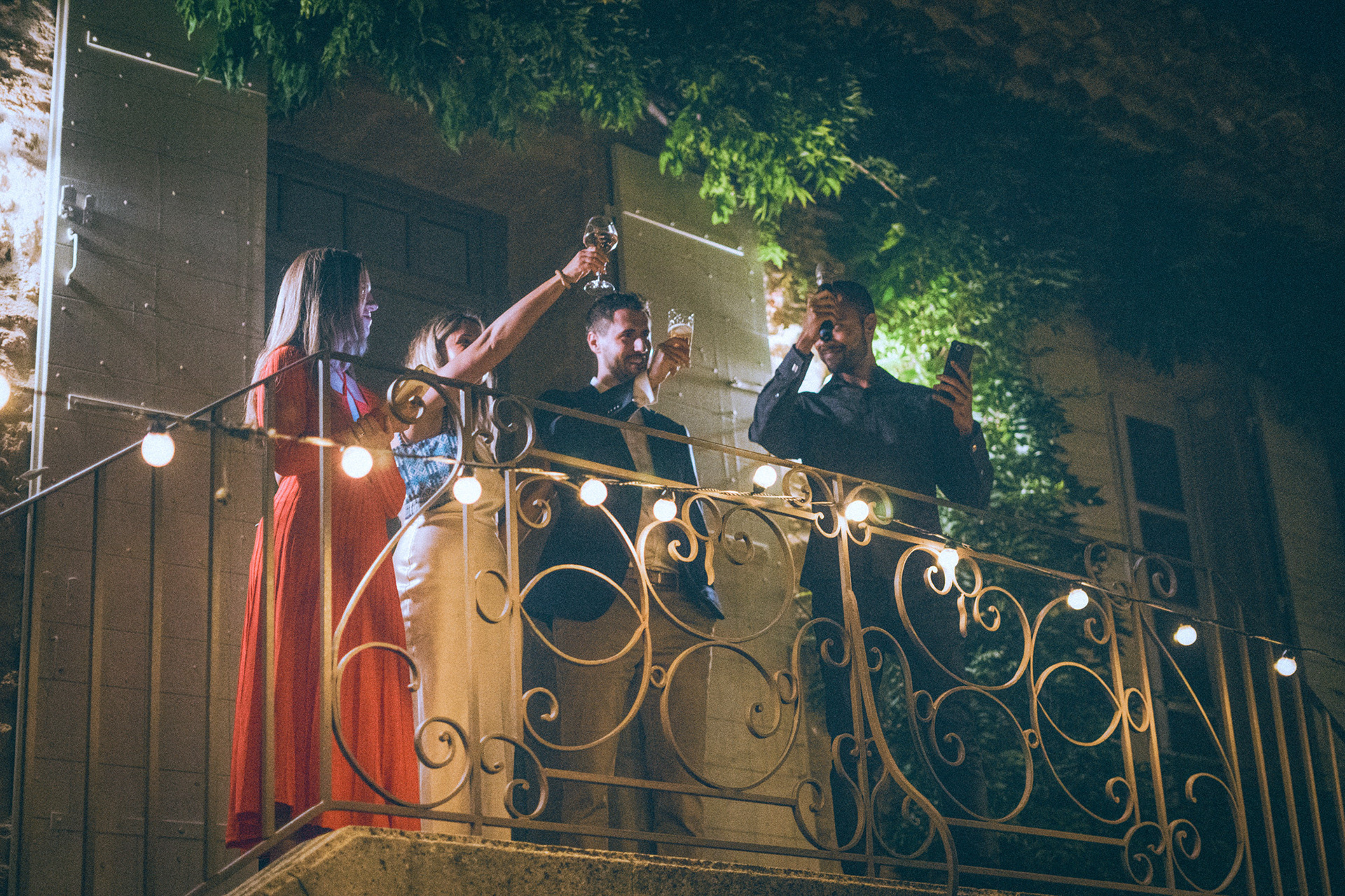 The Wedding Editorial // High-Fashion Celebration Curation.
