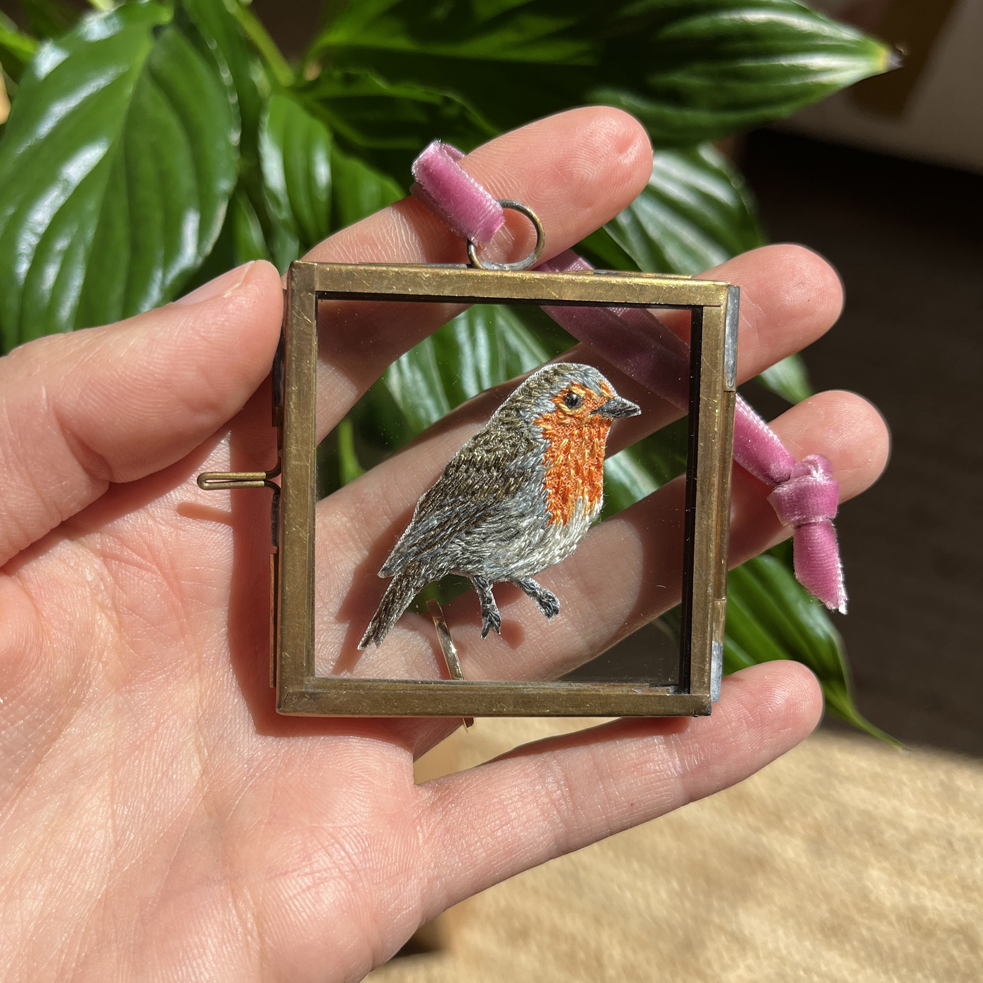 Robin Embroidered keepsake gift