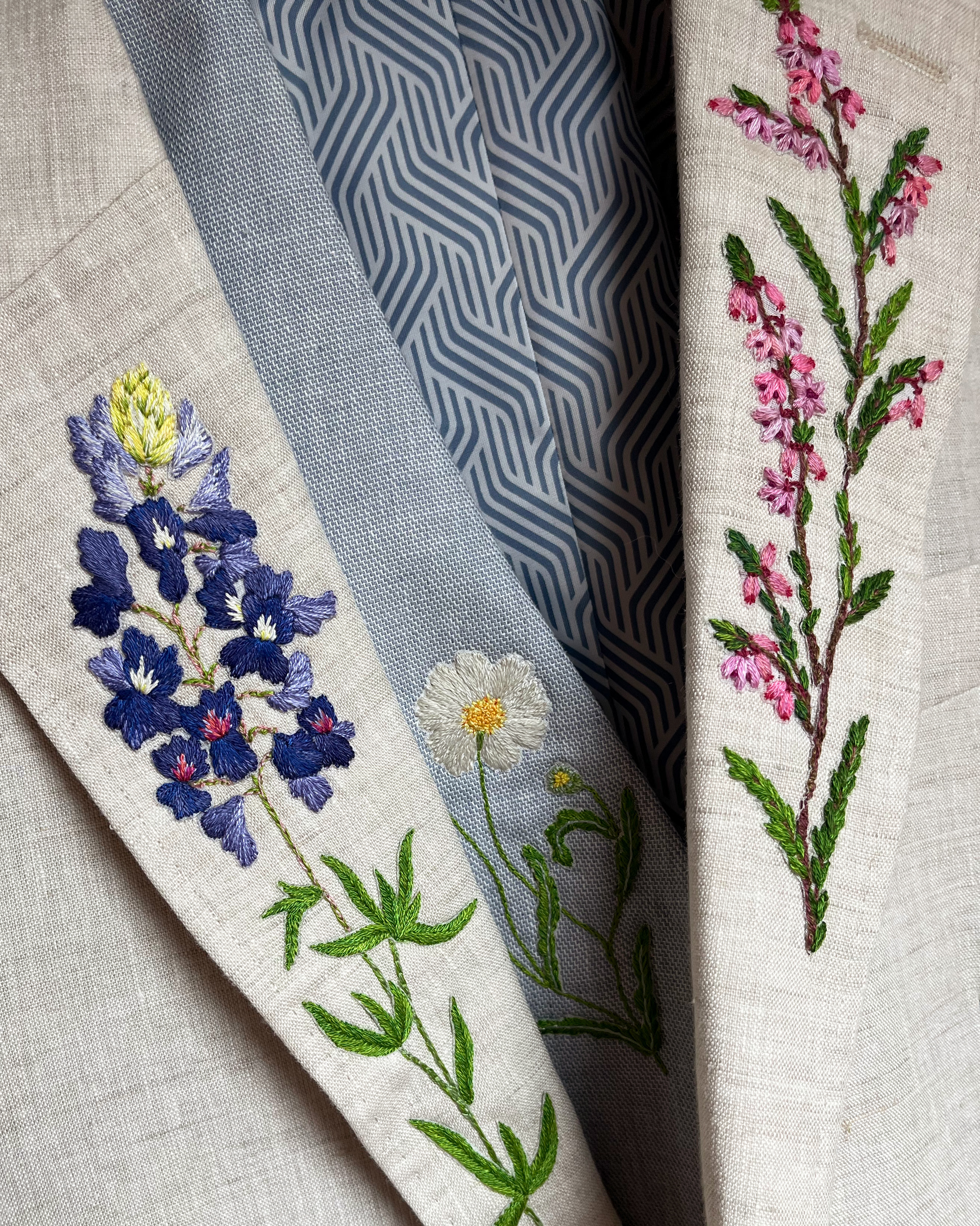 Wildflower embroidery lapel