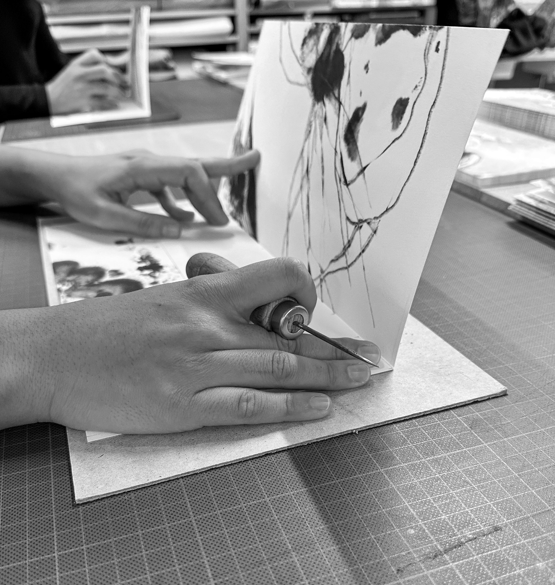 Binding at Atelier La Rivière Sèche