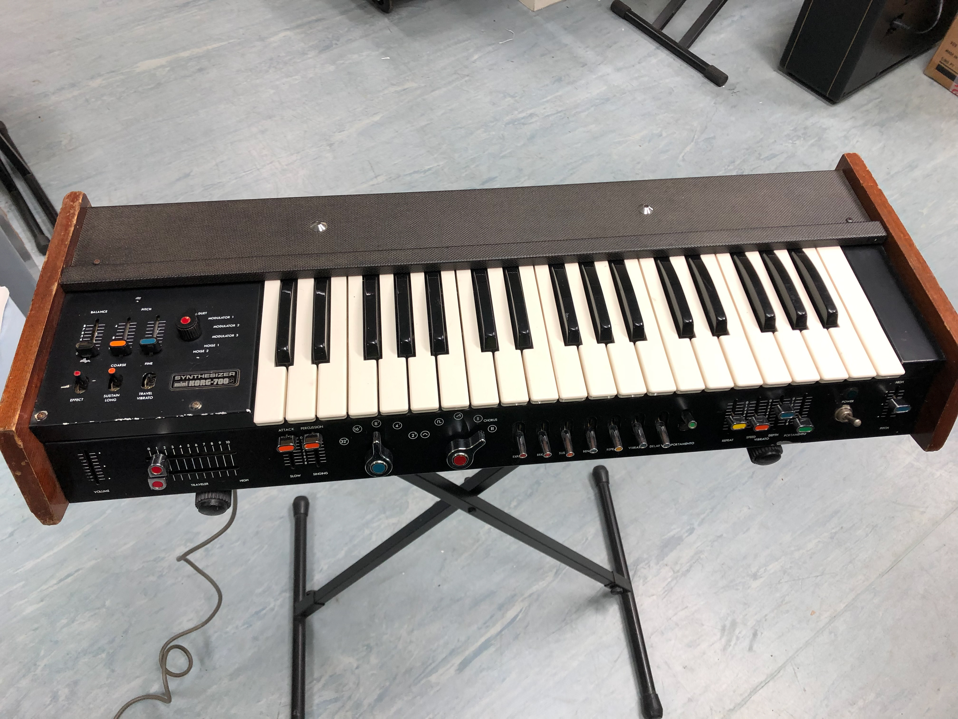 Vintage mini KORG-700s