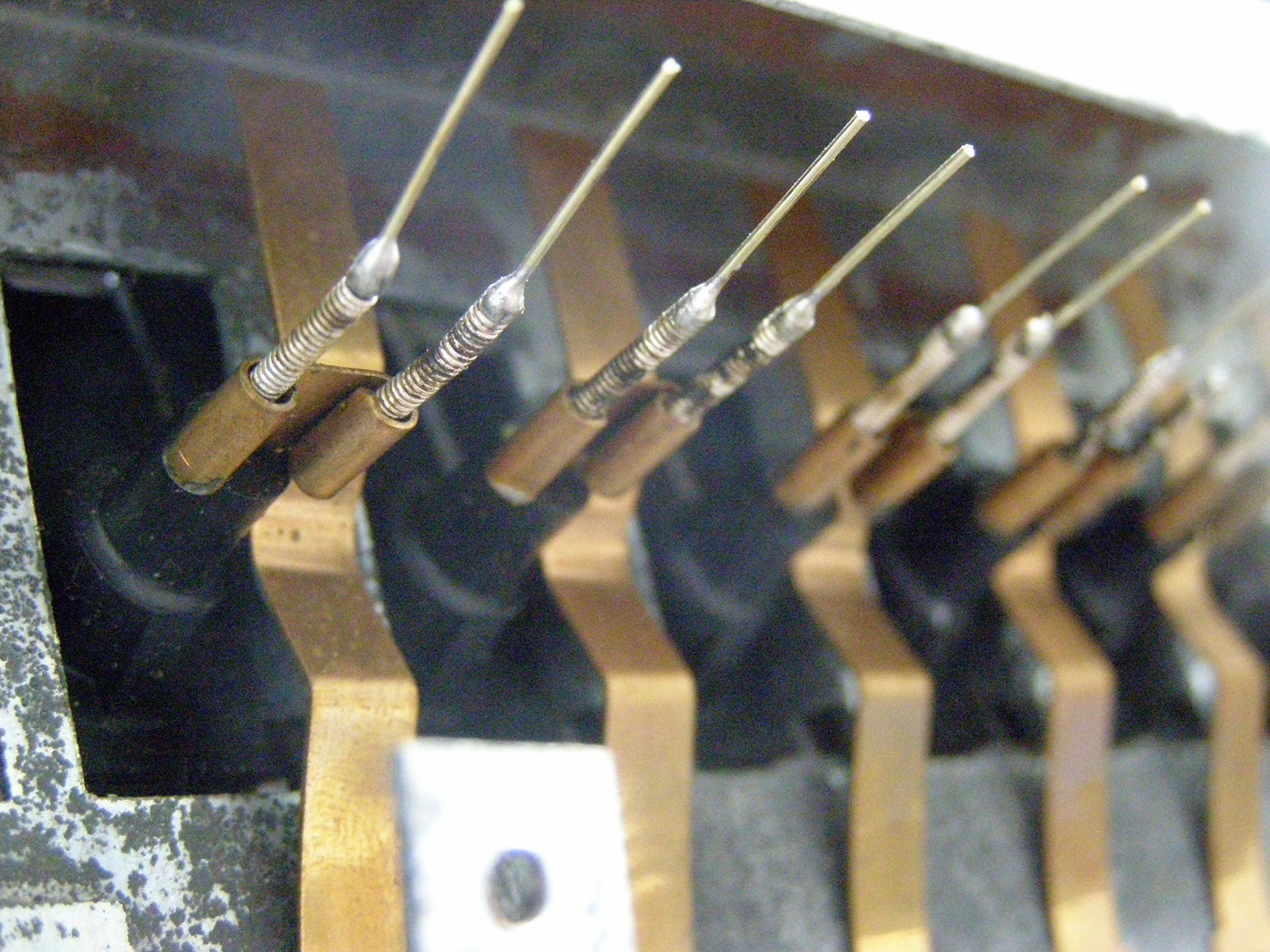 Old style switch contacts