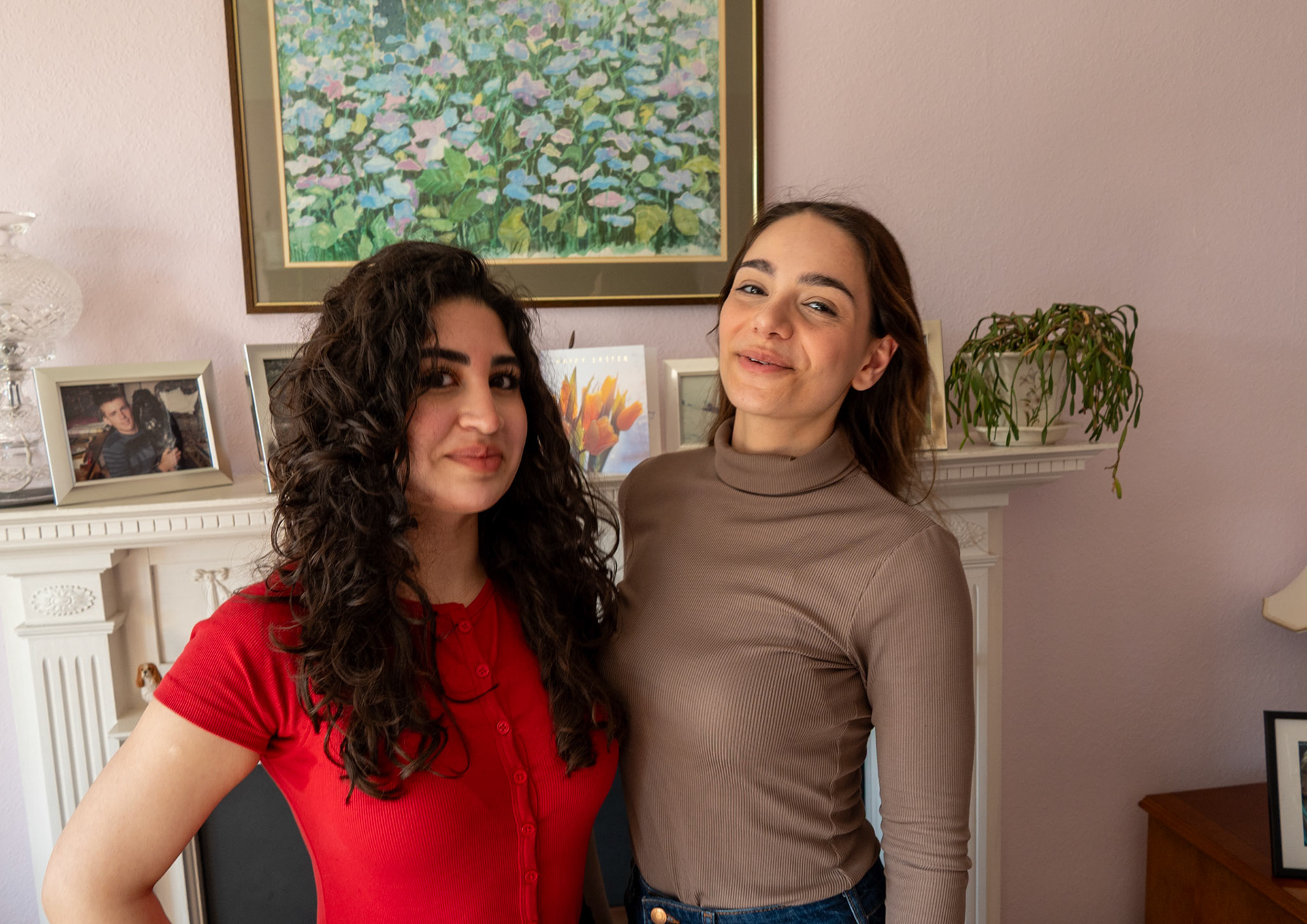 Aynaz & Kimia the Vet