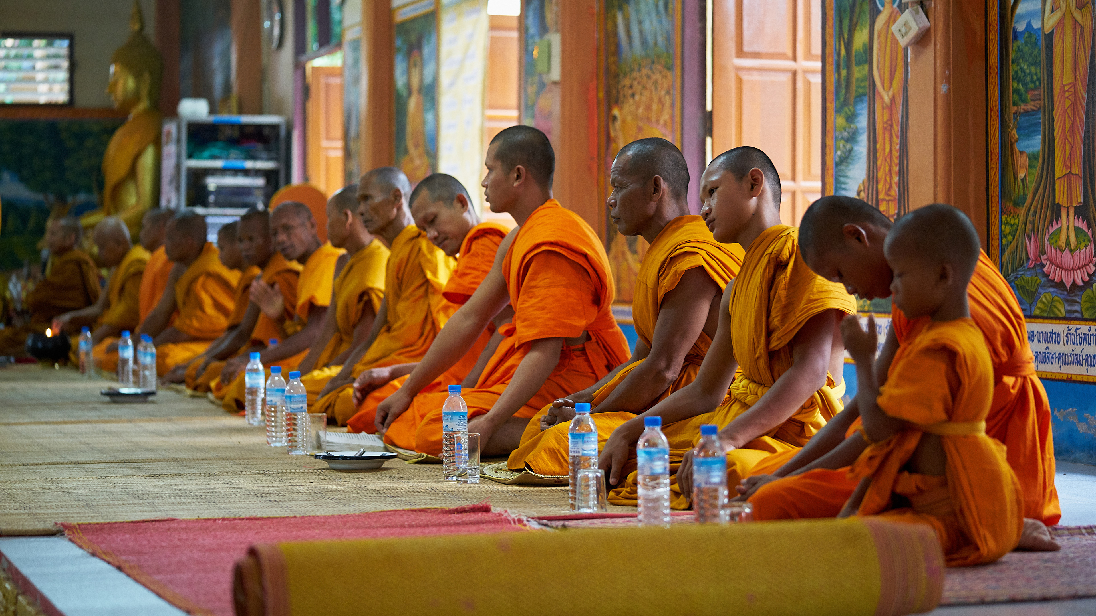 Monks, Wat Tacau