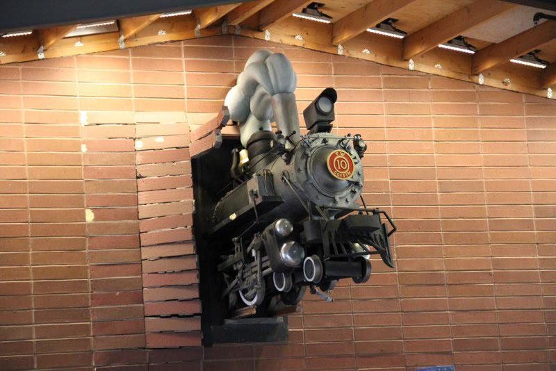 GREAT GRAPHIC. Though it’s not finished the engine seems alive!