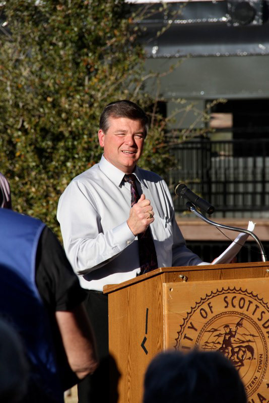 Scottsdale City Manager, David Richert, gives the opening remarks for the