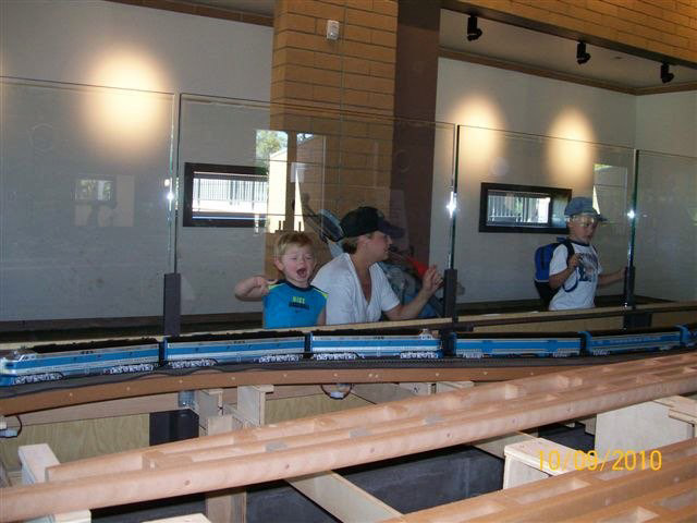 Typical response! Even without scenery the crowds are excited.