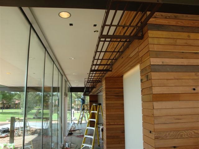 Dan finished the G then had to take it down again so the painter could finish!