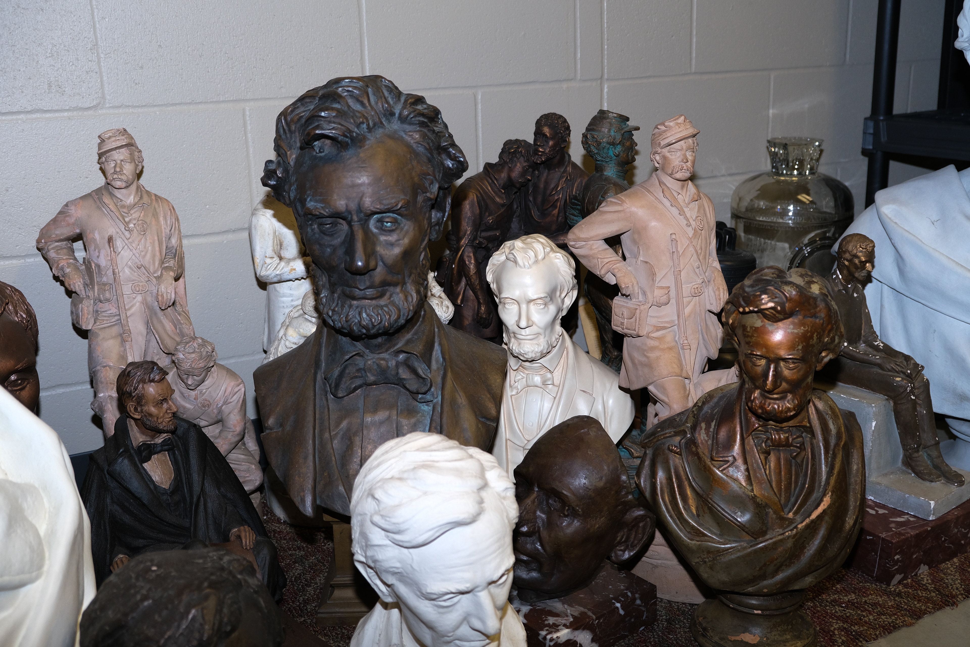 Lincoln memorabilia in the Lincoln Heritage Museum.