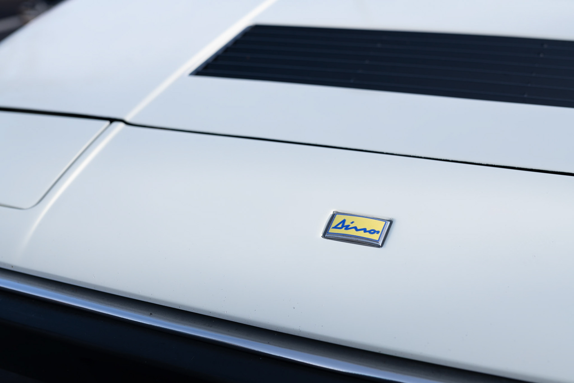 Ferrari Dino 308 gt4