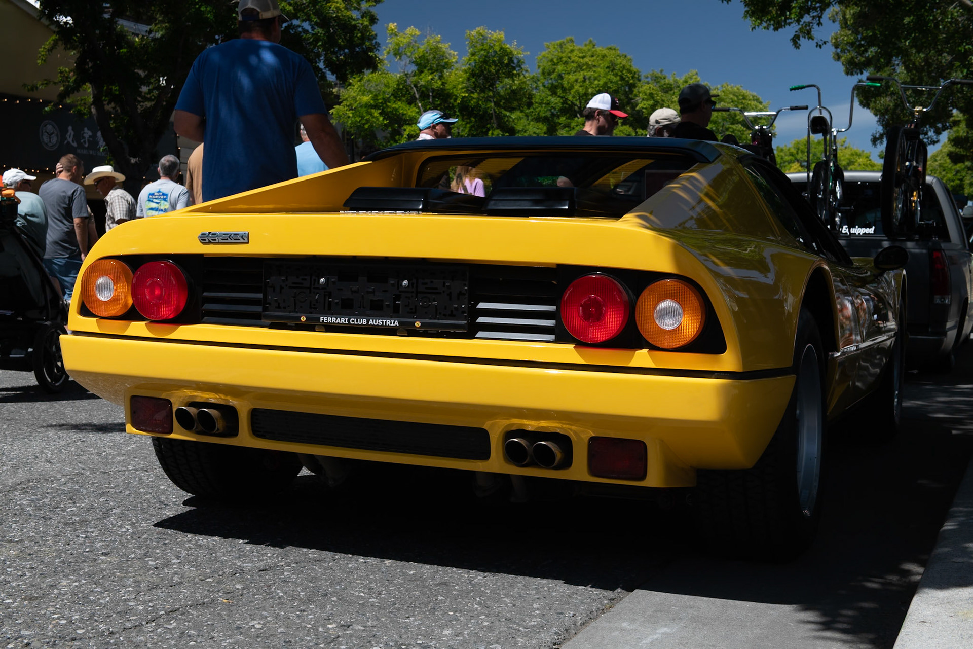 Ferrari BB512