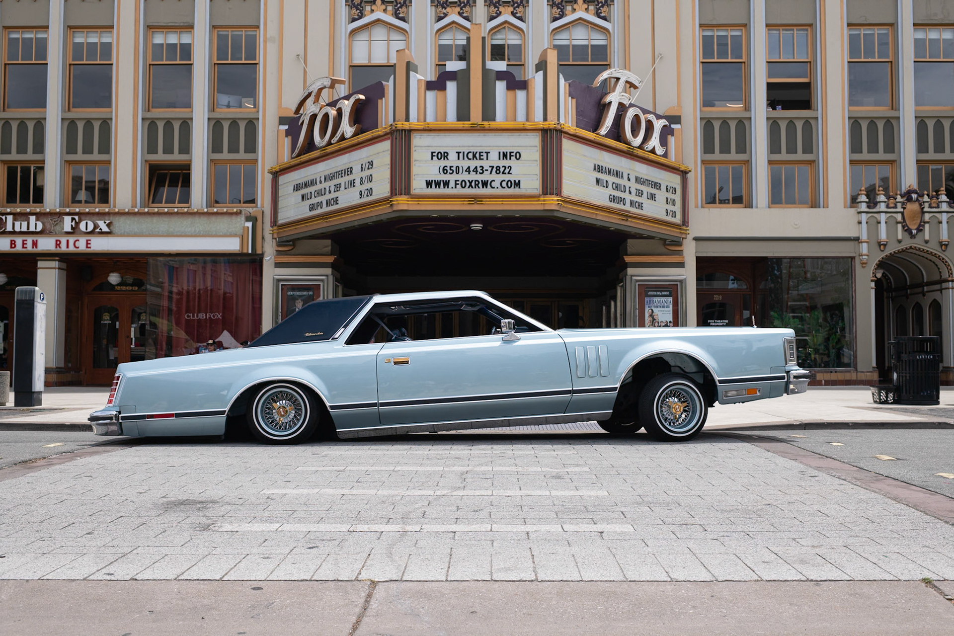 Lincoln Continental