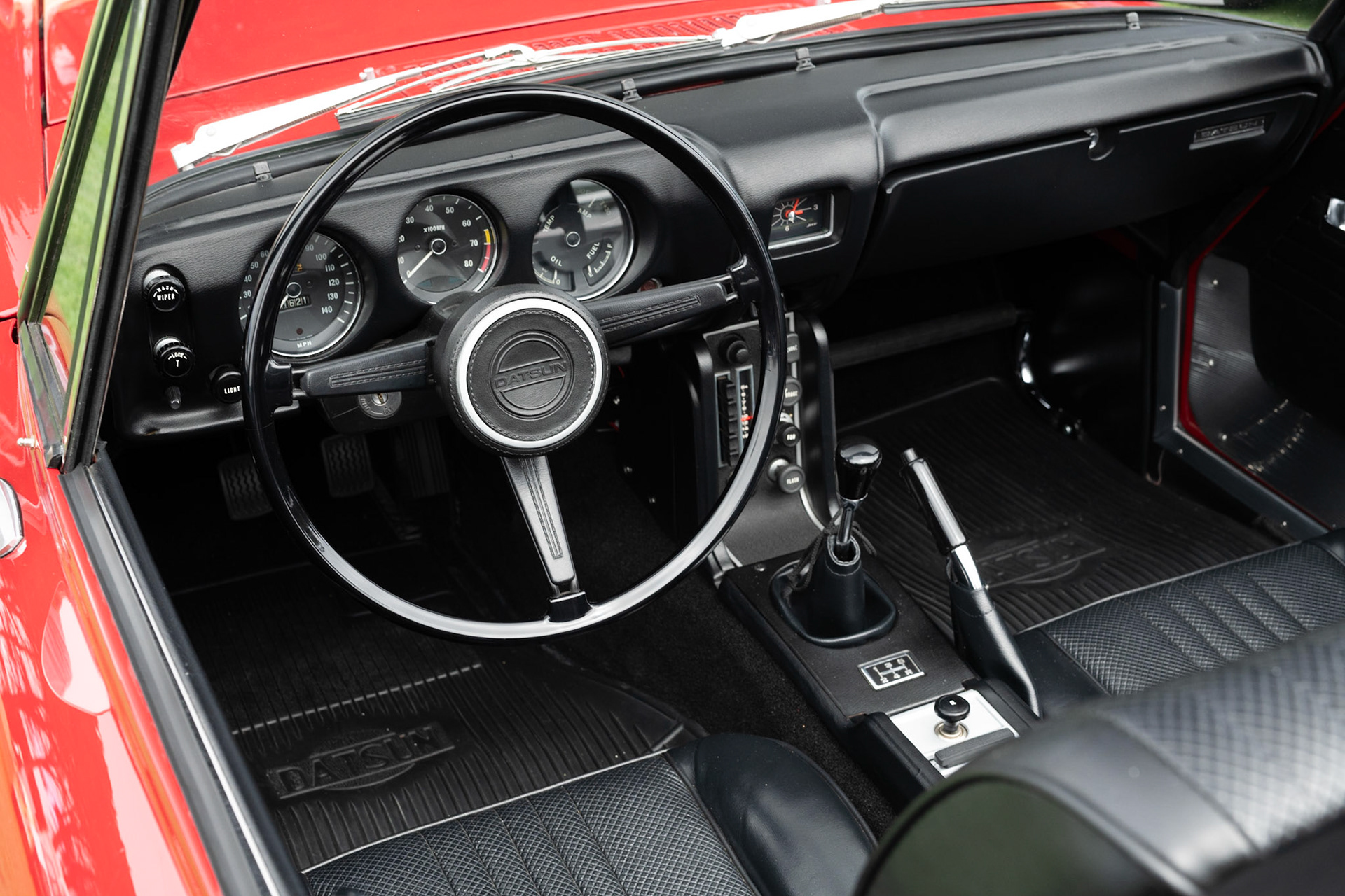 Datsun 2000
