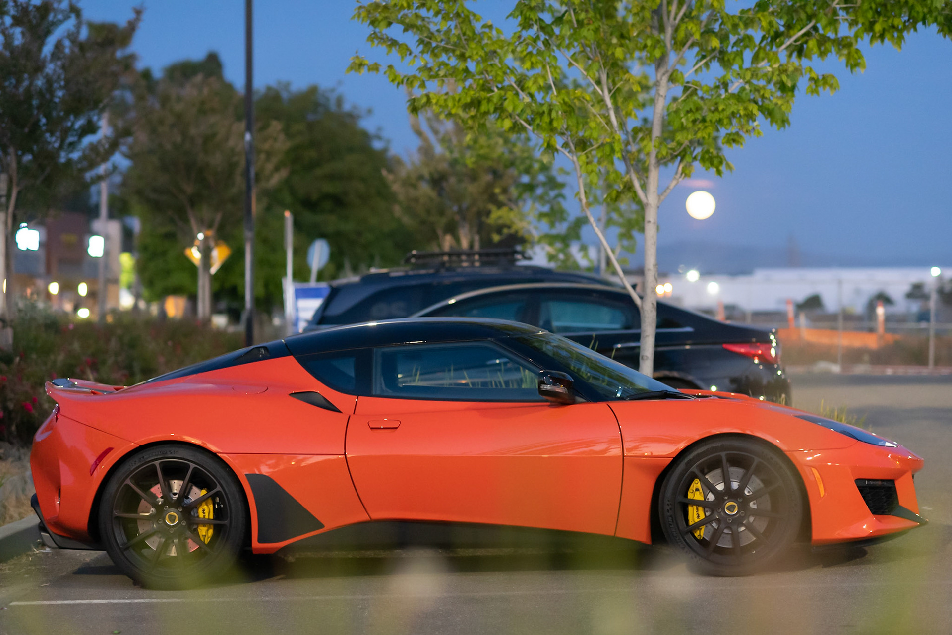 Lotus Evora GT Strawberry Moon