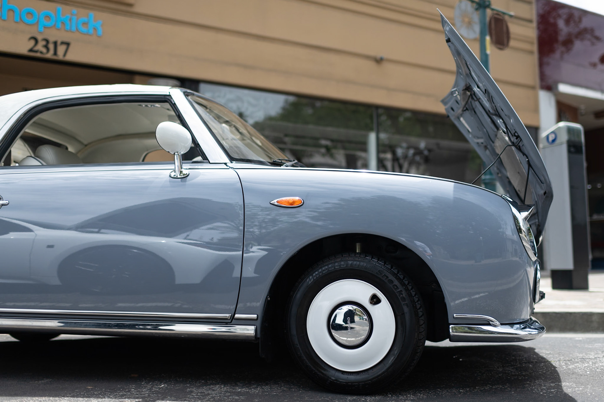 Nissan Figaro