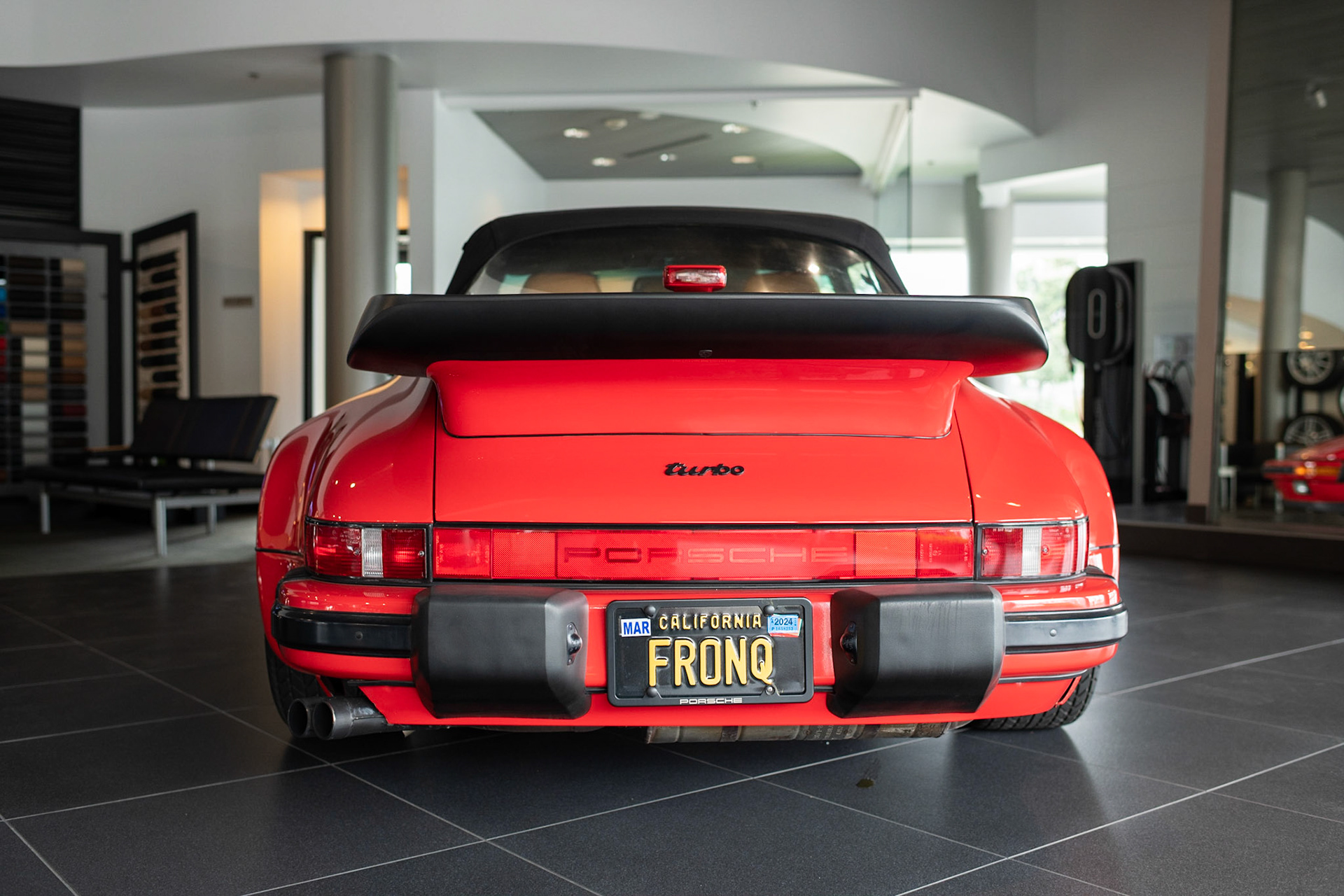 Porsche 930 Turbo Slantnose