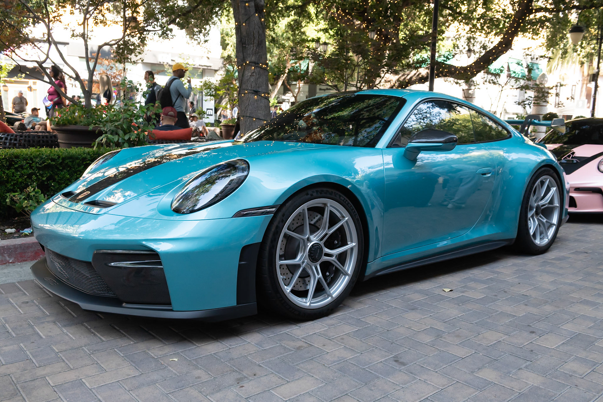Porsche 911 GT3 in Ipanema Blue