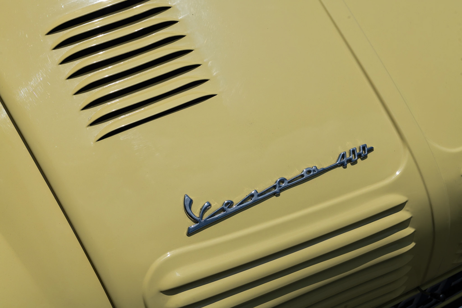 Vespa 400