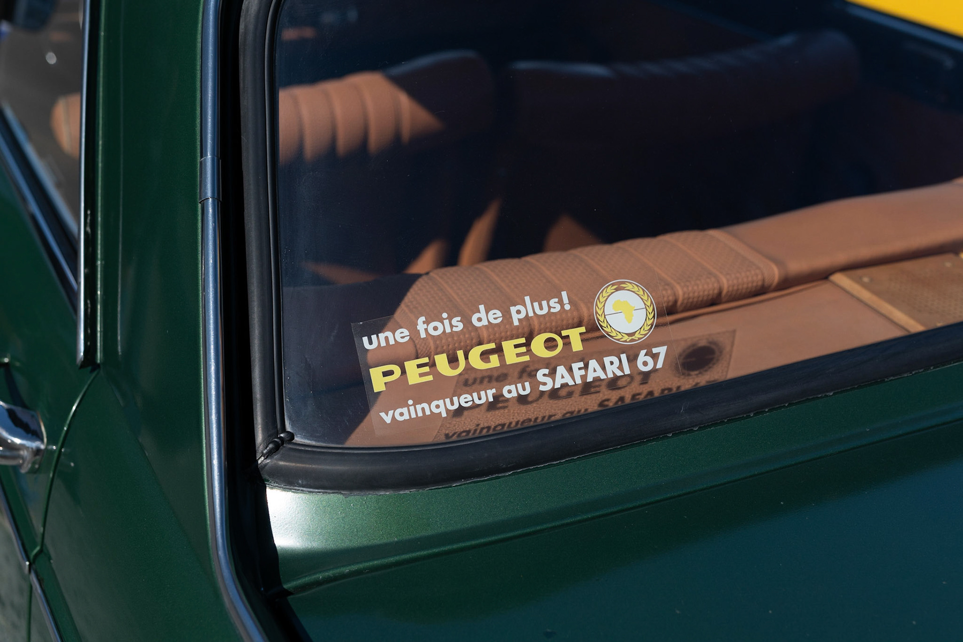 Peugeot 404