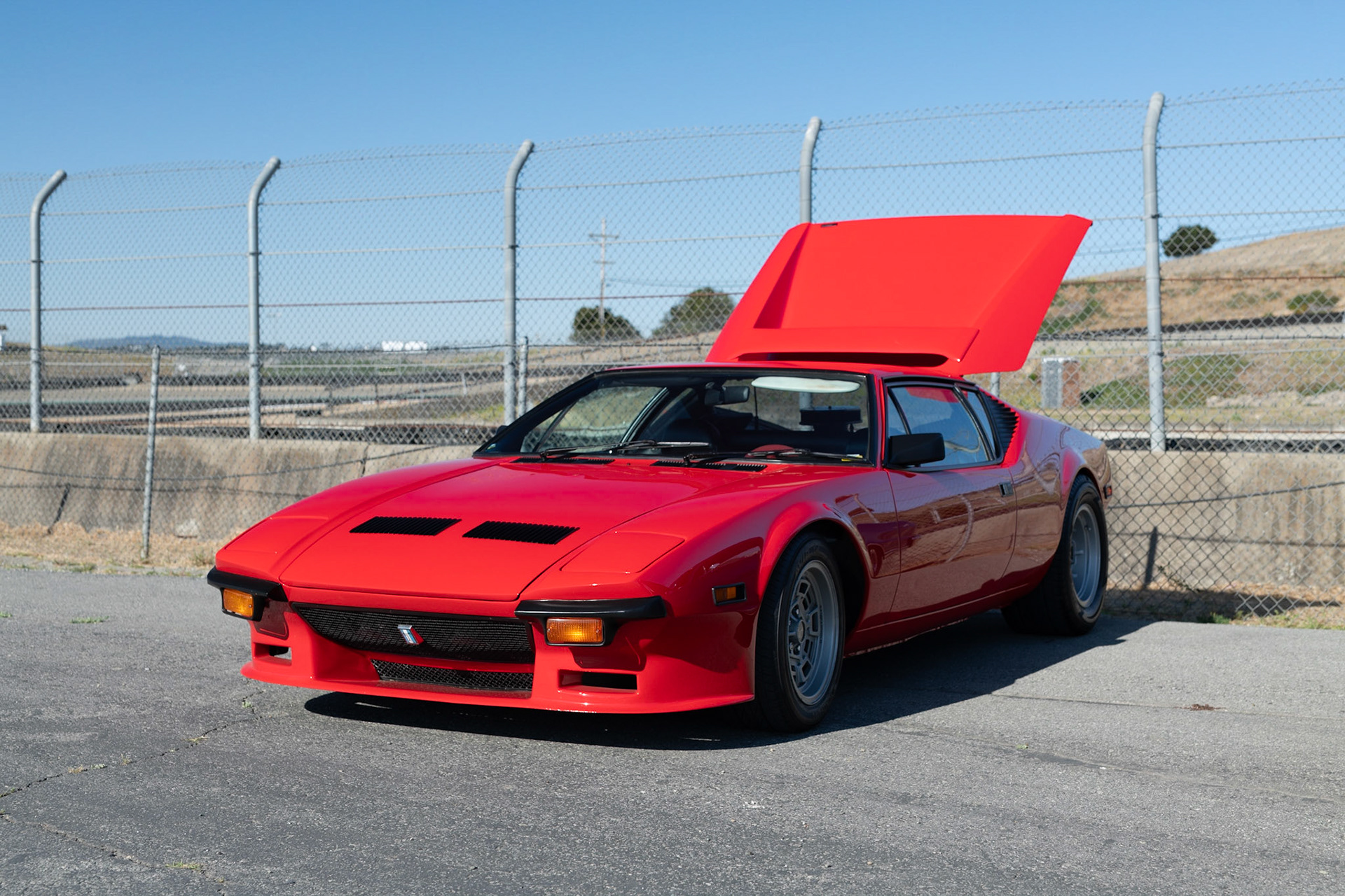 DeTomaso Pantera