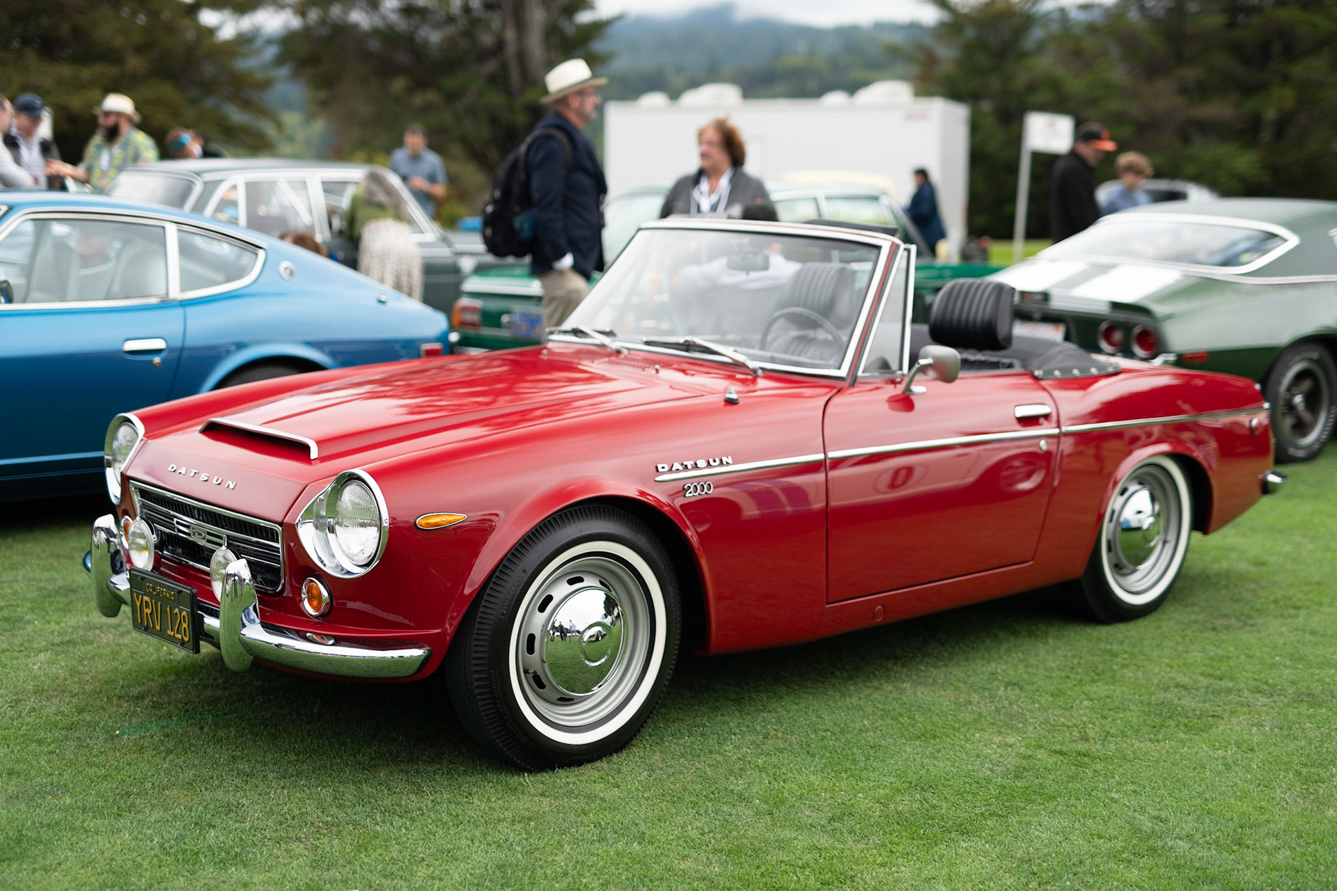 Datsun 2000