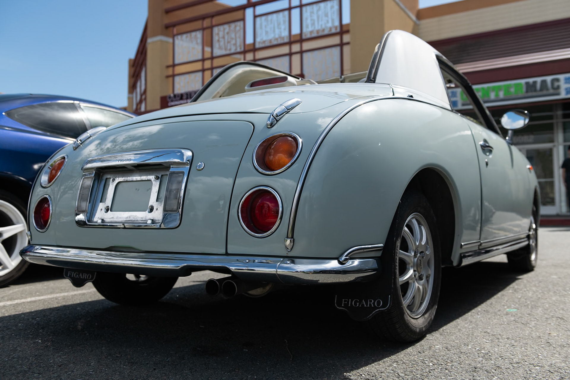 Nissan Figaro