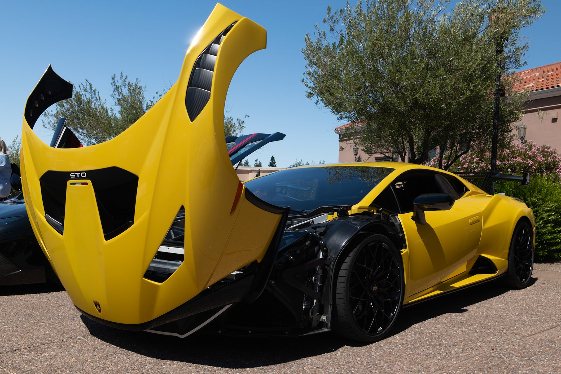 Lamborghini Huracán STO