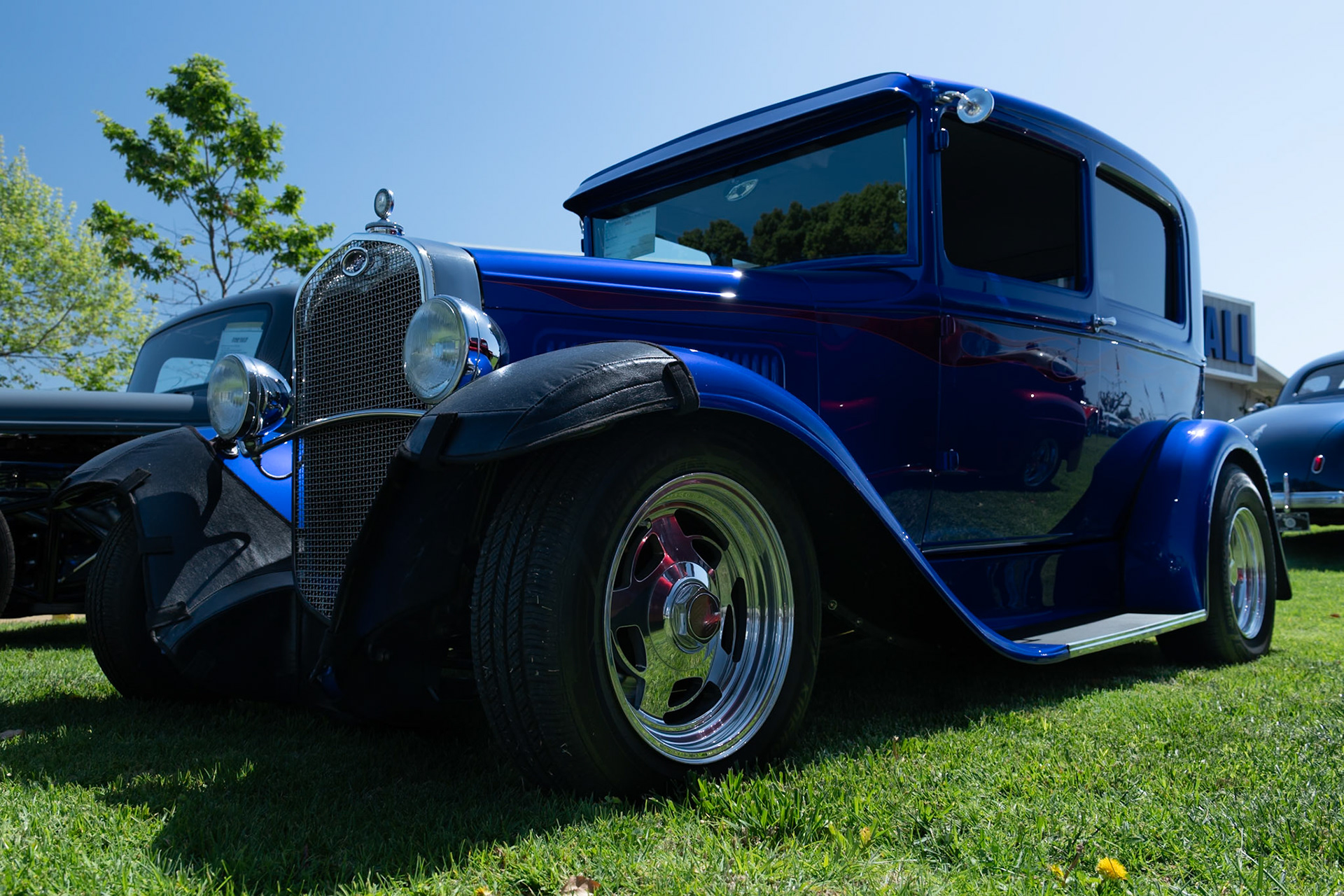 Ford Sedan