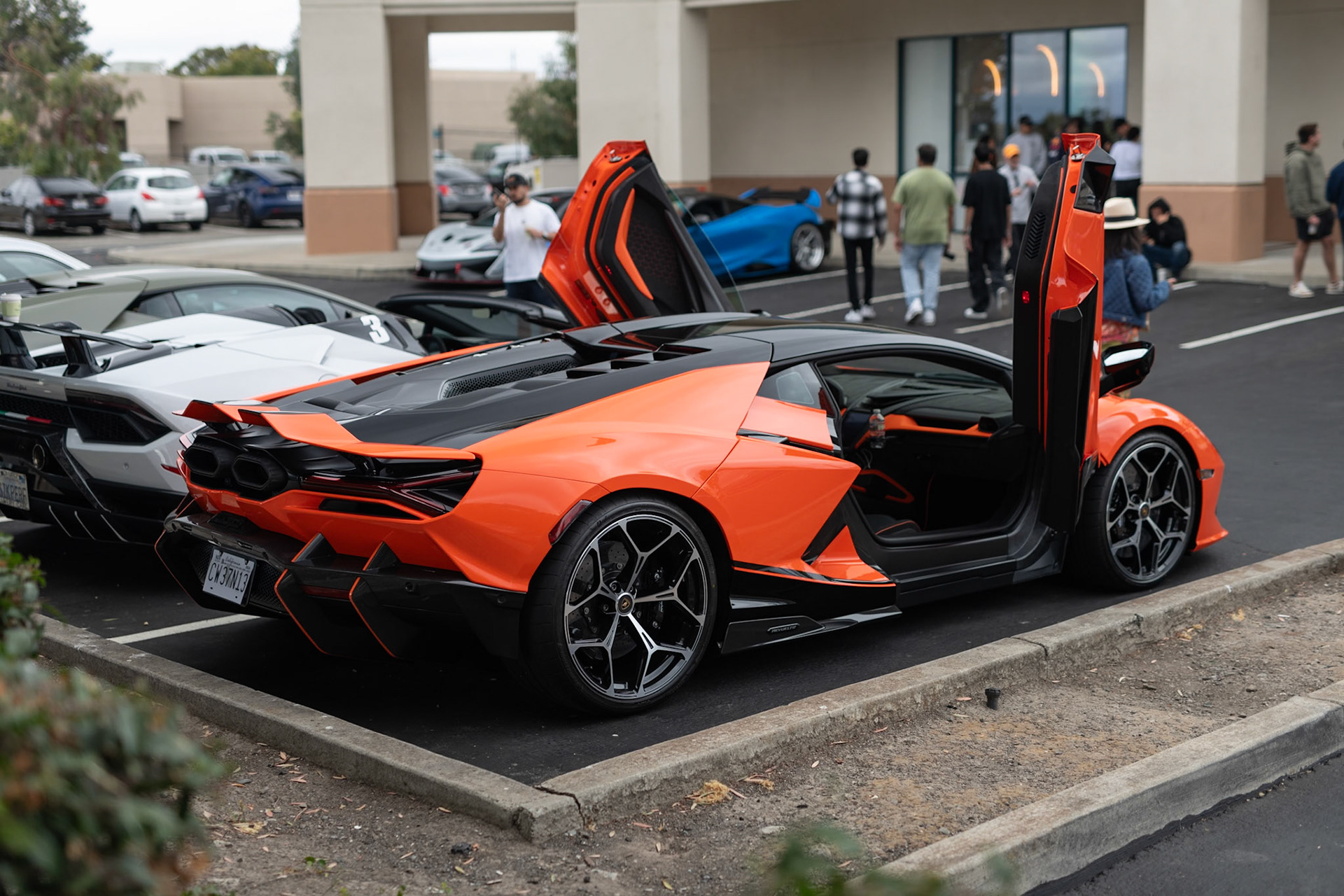 Lamborghini Revuelto