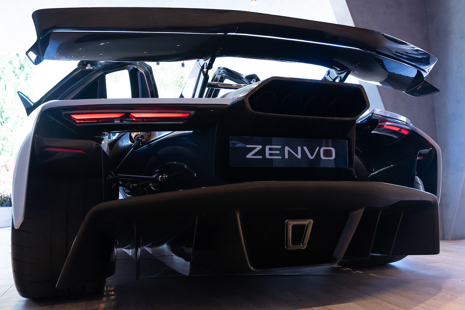 Zenvo Aurora Agil