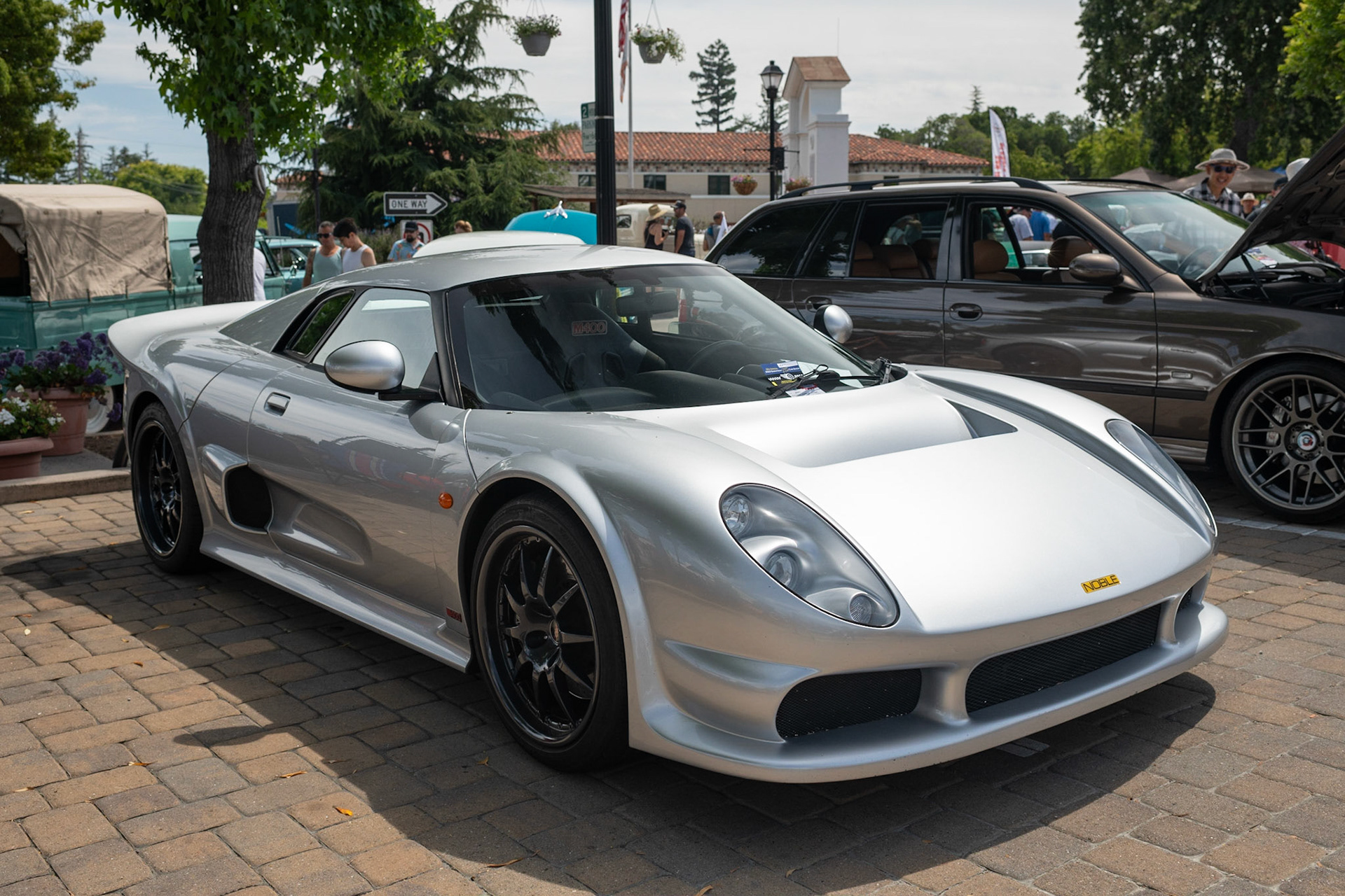 Noble M400